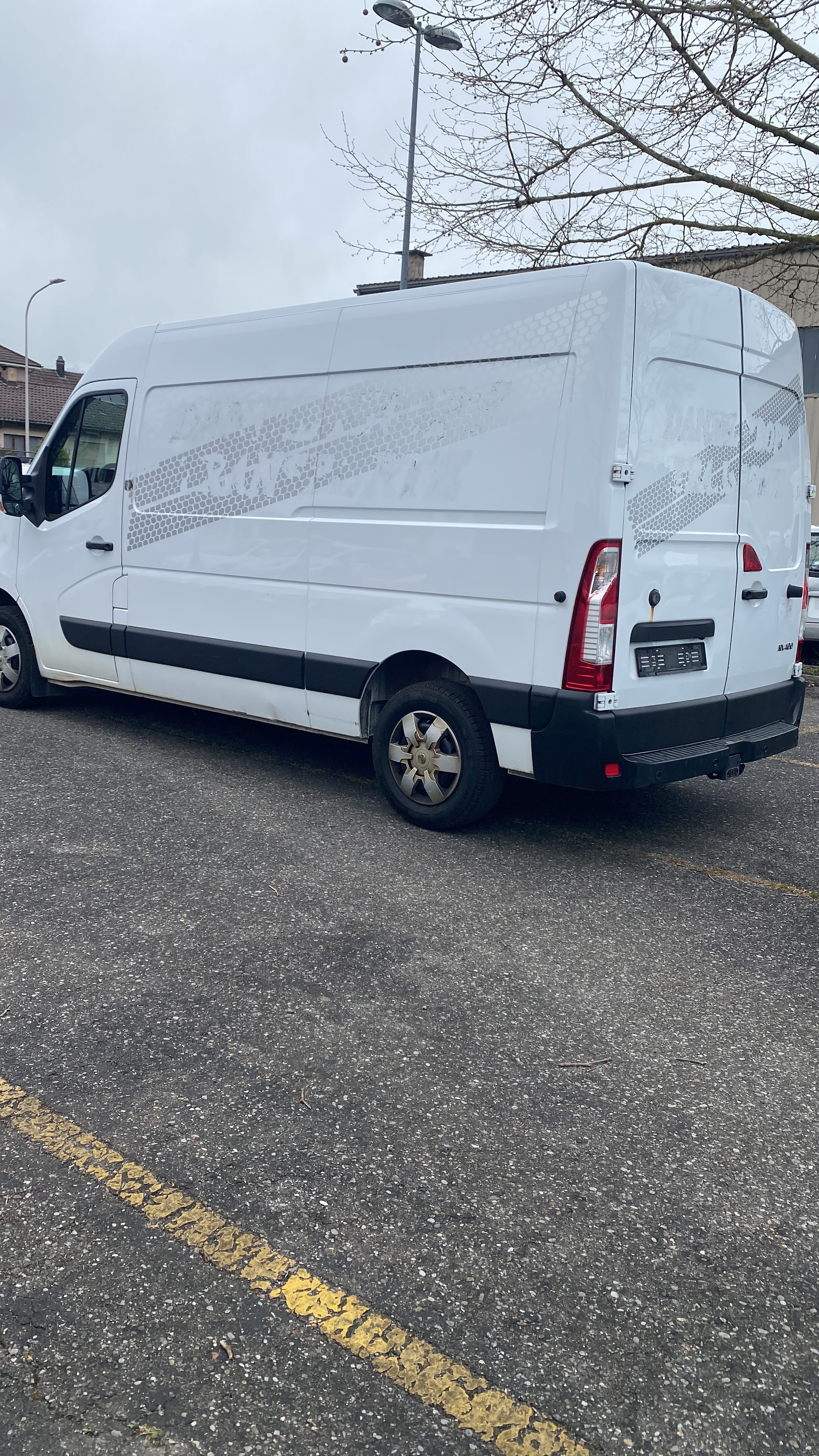 NISSAN NV400 F35.13 L2H2 FWD Comfort-image-3