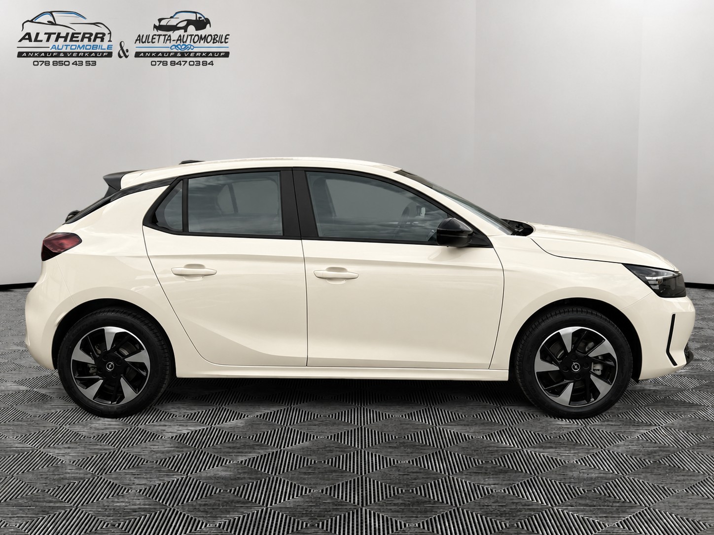 OPEL Corsa e- 50kWh Edition TOP ANGEBOT Mit Werksgarantie-showroom-element-3