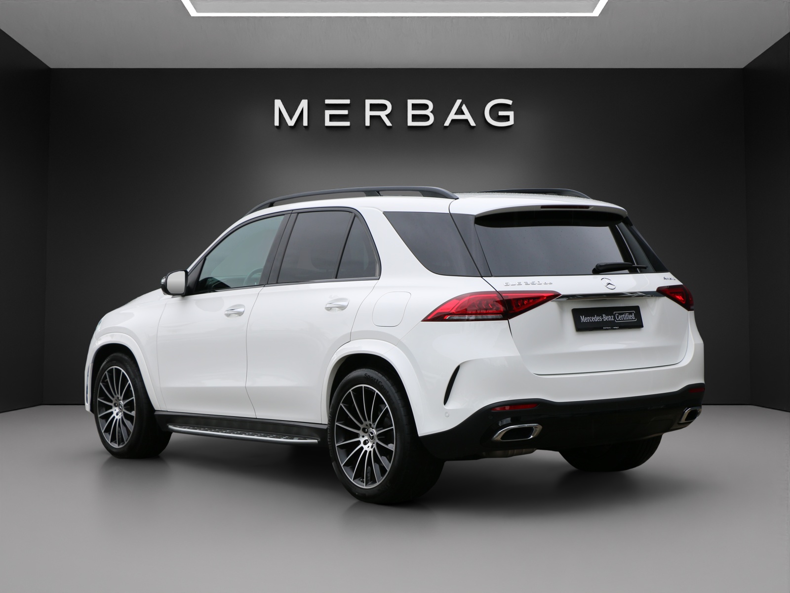 MERCEDES-BENZ GLE 350de AMG Line 4Matic-image-3