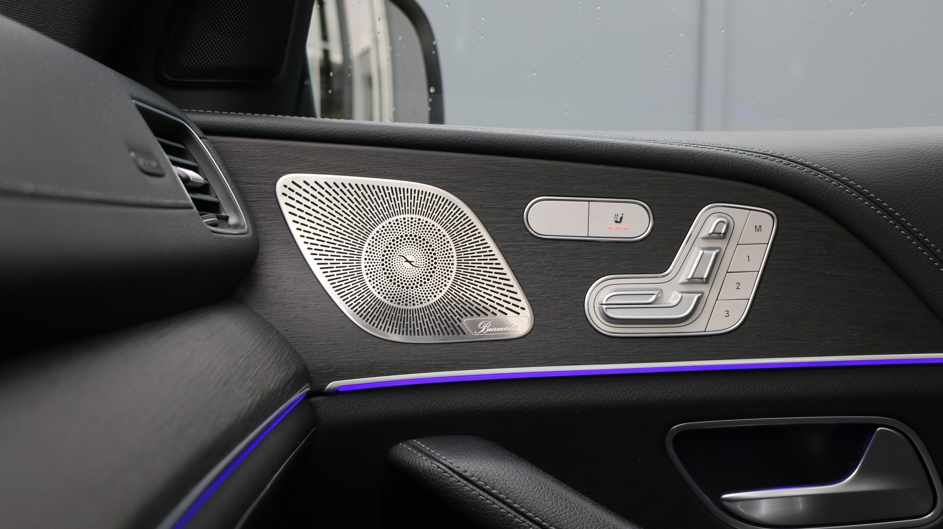 MERCEDES-BENZ GLE 350de AMG Line 4Matic-image-16