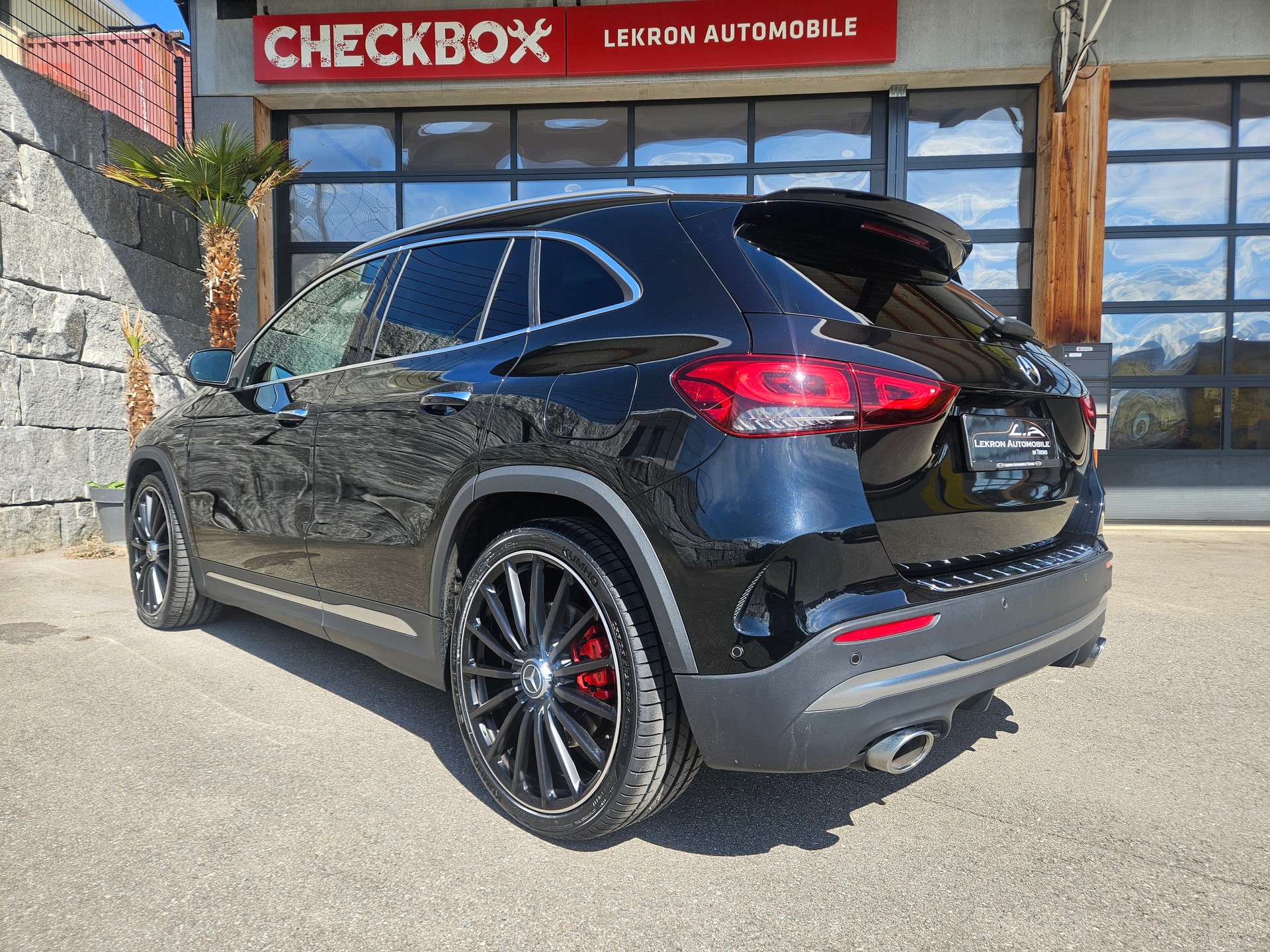 MERCEDES-BENZ GLA 35 AMG 4Matic 8G-Speedshift DCT-image-4