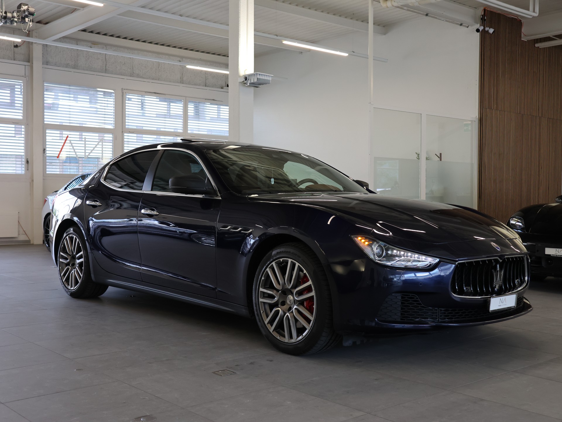 MASERATI Ghibli D 3.0 V6 GranSport Automatica *Panorama*Carbon*Sportsitze*Harman/Kardon*-image-1
