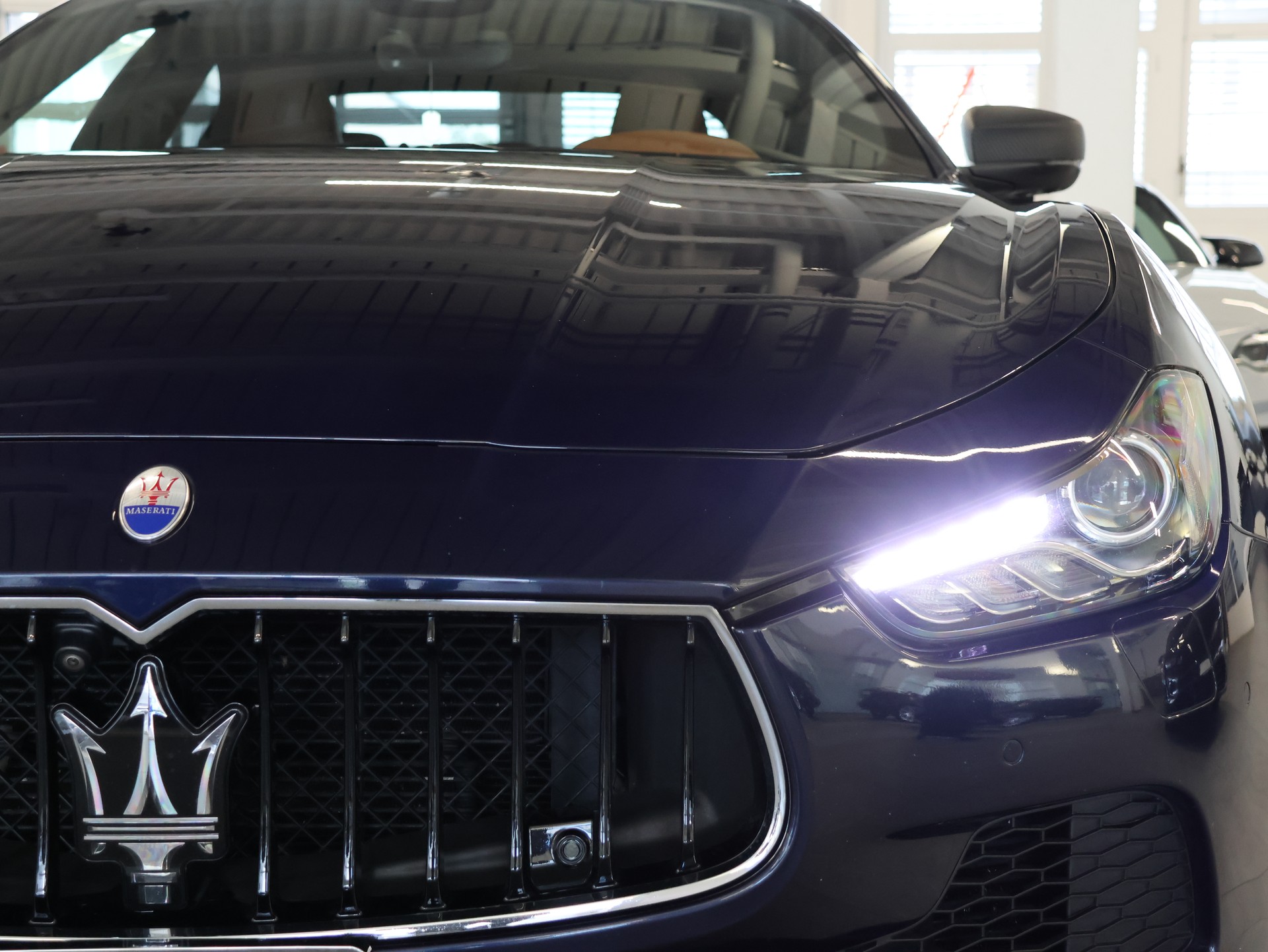 MASERATI Ghibli D 3.0 V6 GranSport Automatica *Panorama*Carbon*Sportsitze*Harman/Kardon*-image-8