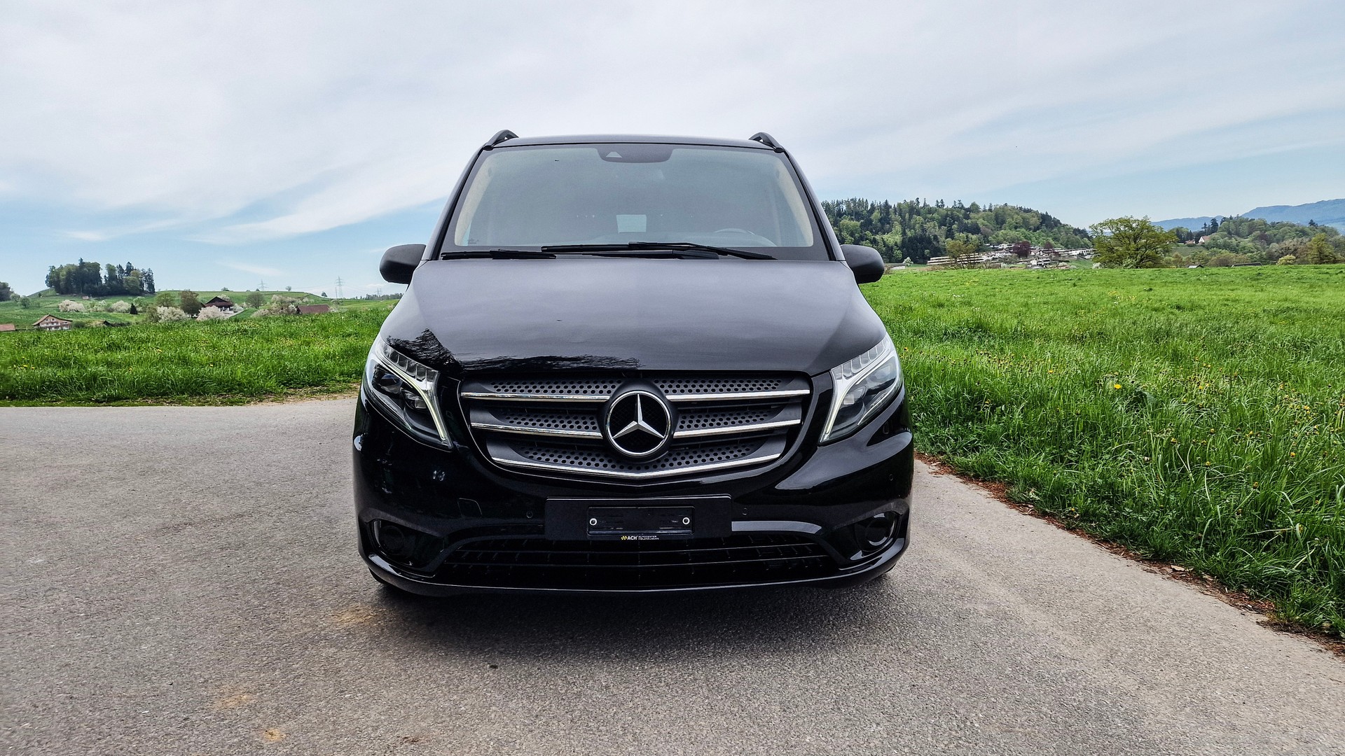MERCEDES-BENZ 116 VIP-Bus Tourer L 7G-Tronic-image-8