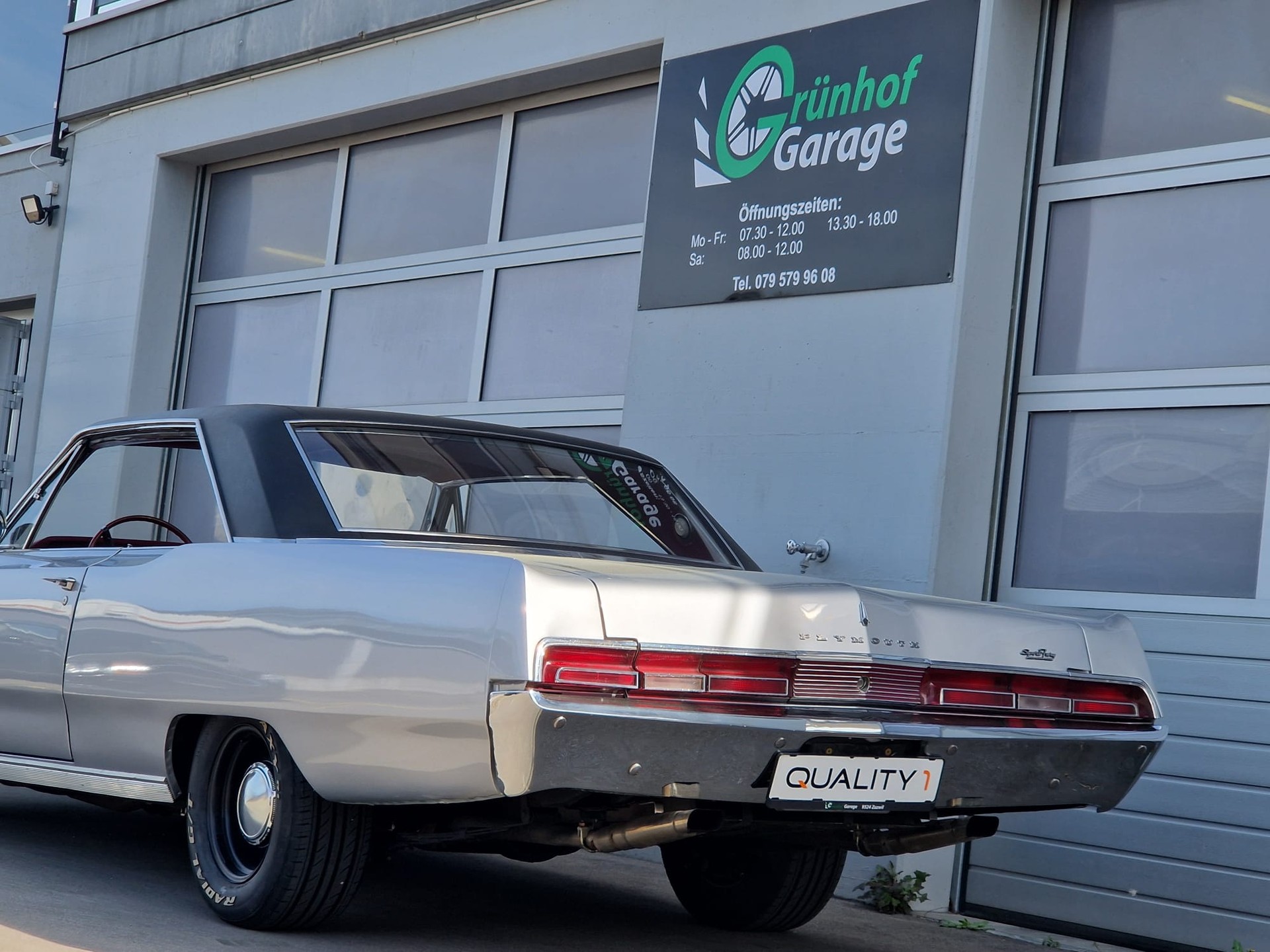 PLYMOUTH Sport Fury-image-4