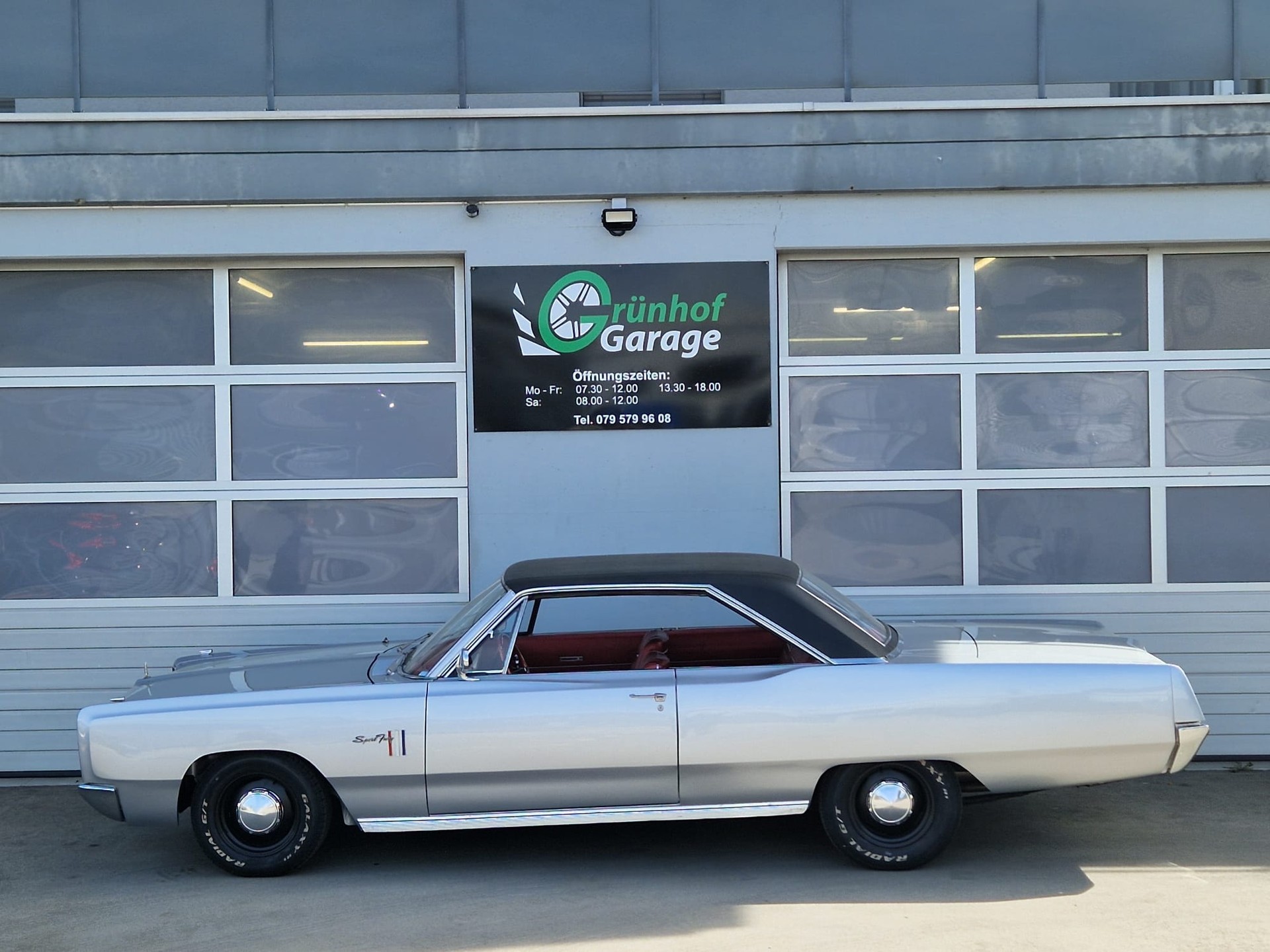 PLYMOUTH Sport Fury-image-2