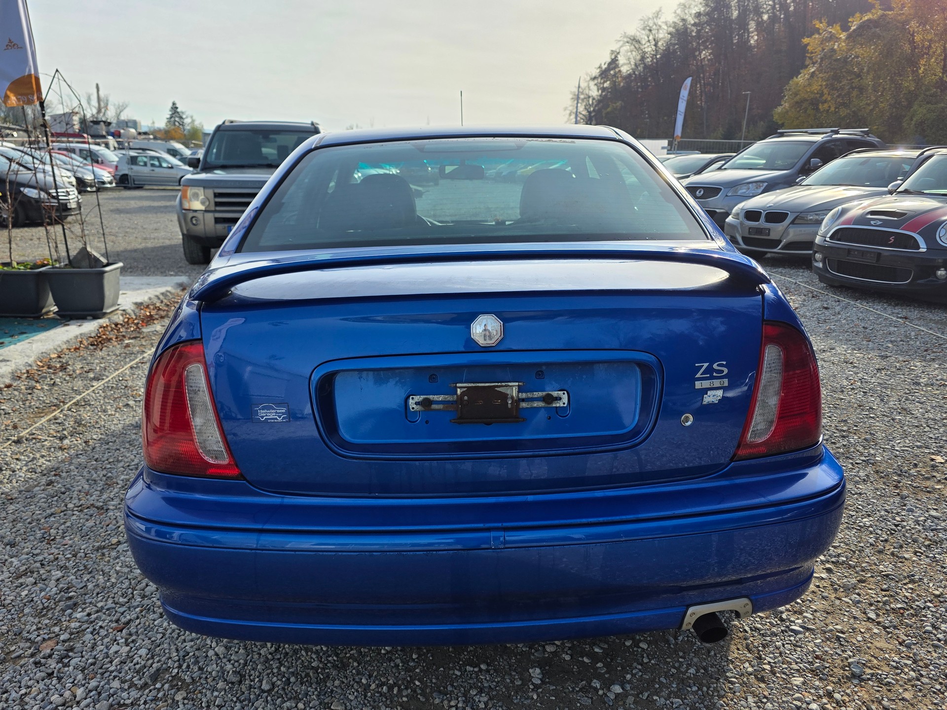 MG ZS 180-showroom-element-3