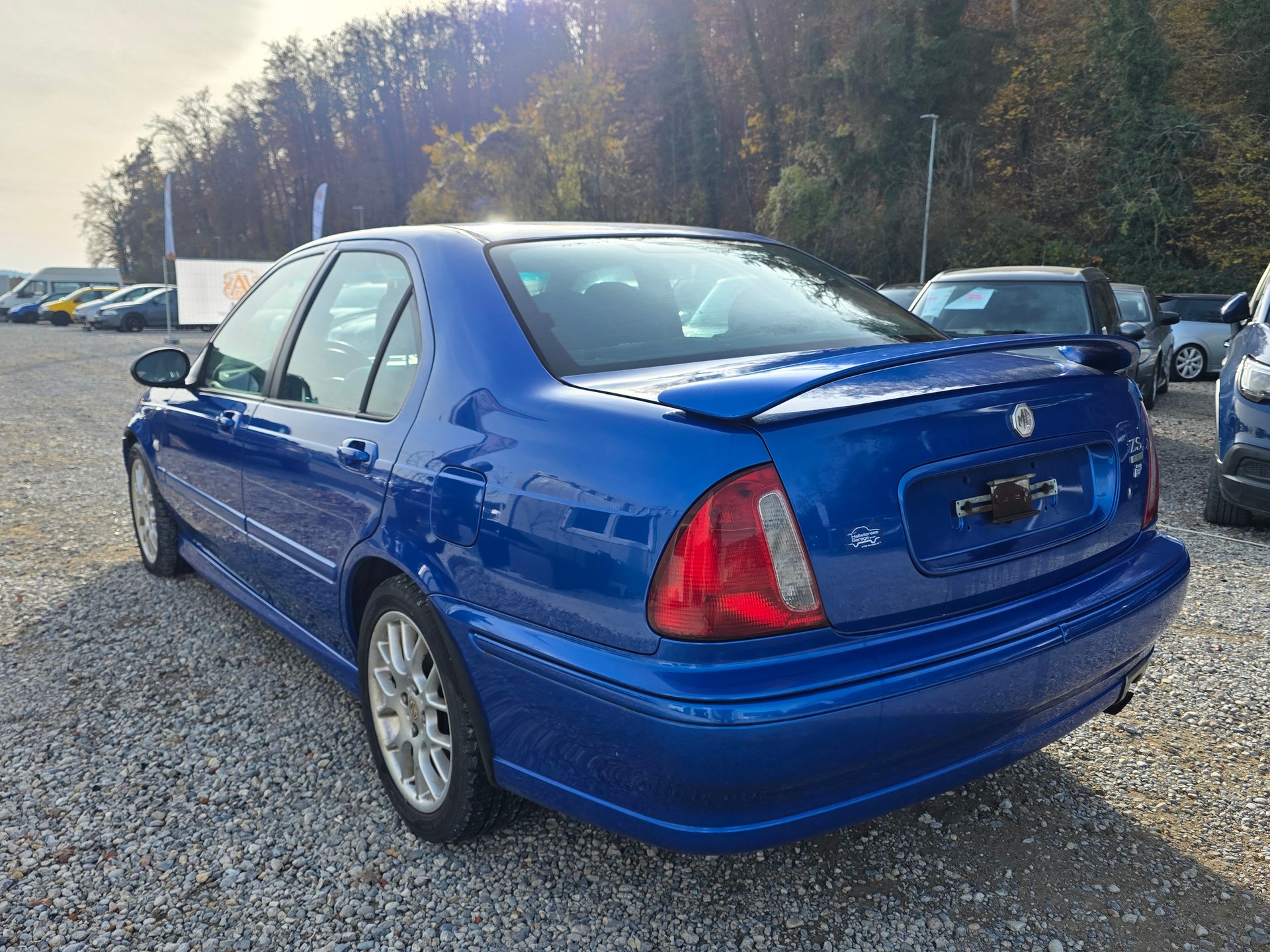 MG ZS 180-showroom-element-2