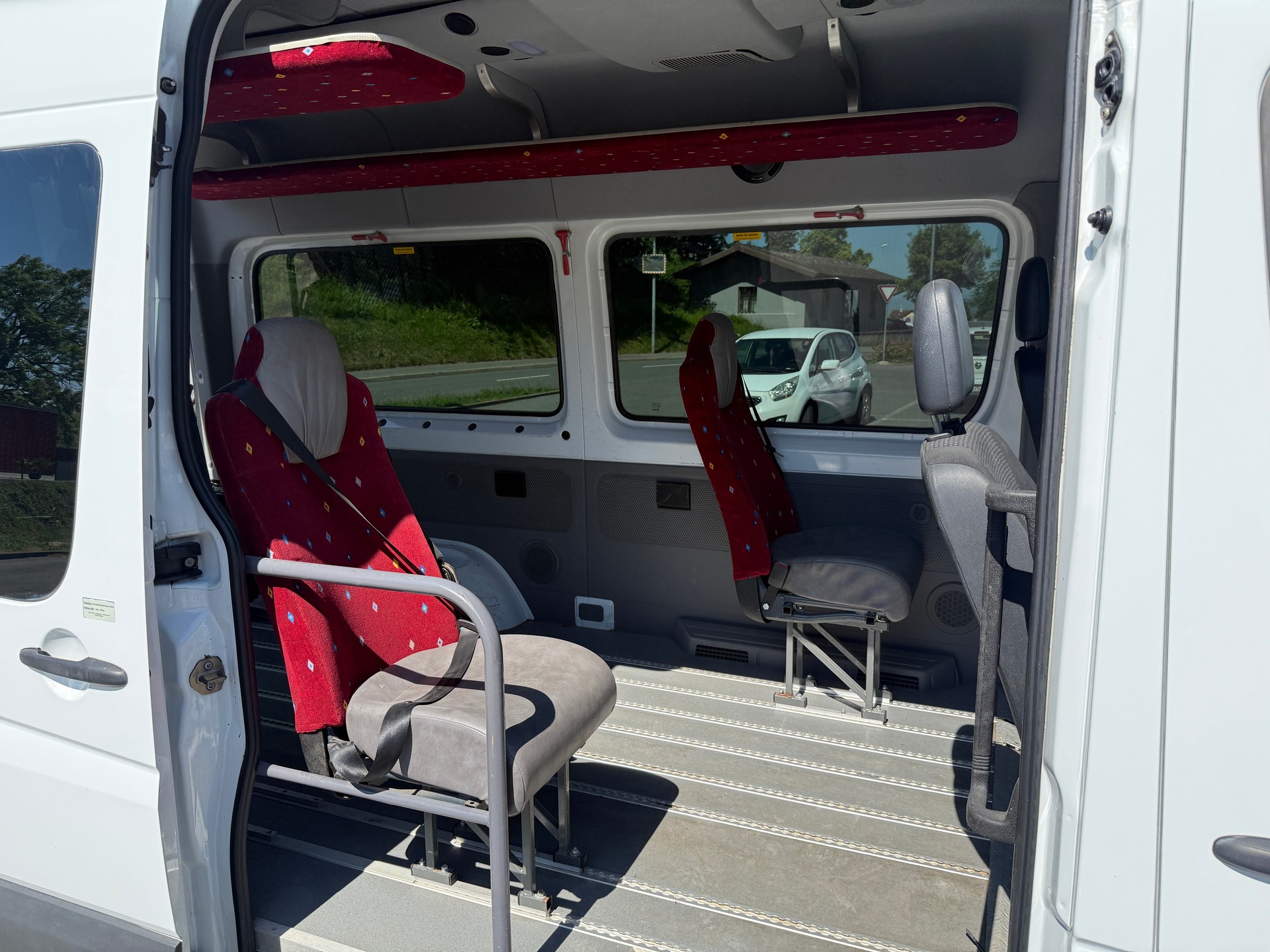 MERCEDES-BENZ Sprinter 313 CDI Standard-image-10