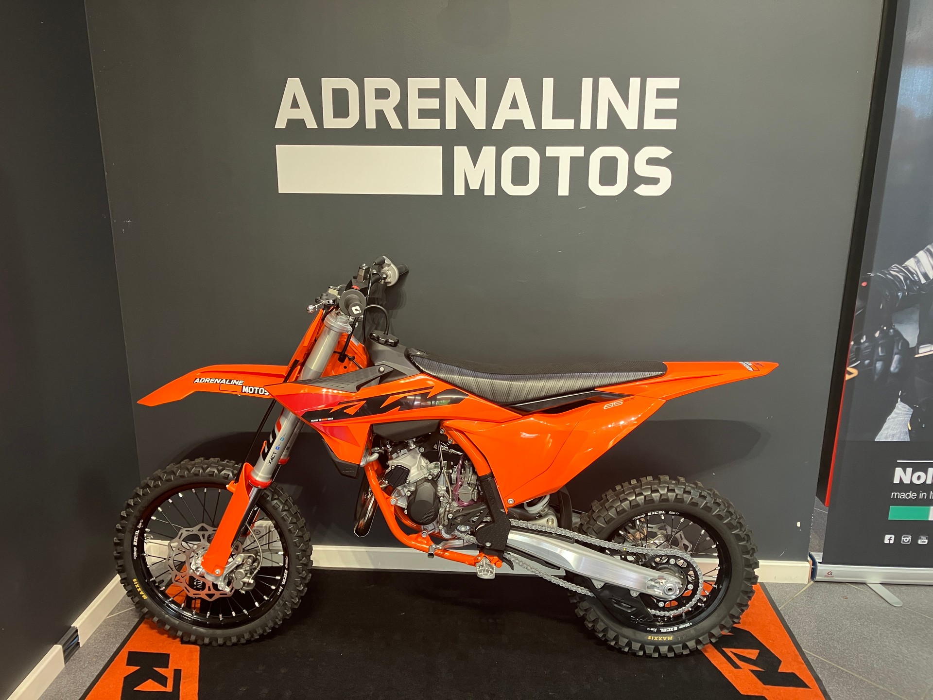 KTM 85 SX 2026 14/17-showroom-element-3