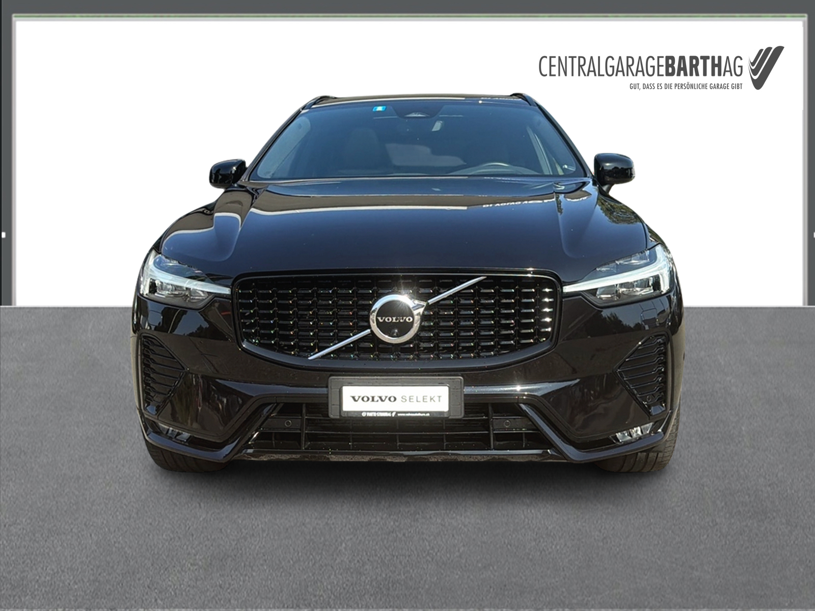 VOLVO XC60 2.0 B5 MH Ultimate Dark AWD-showroom-element-1