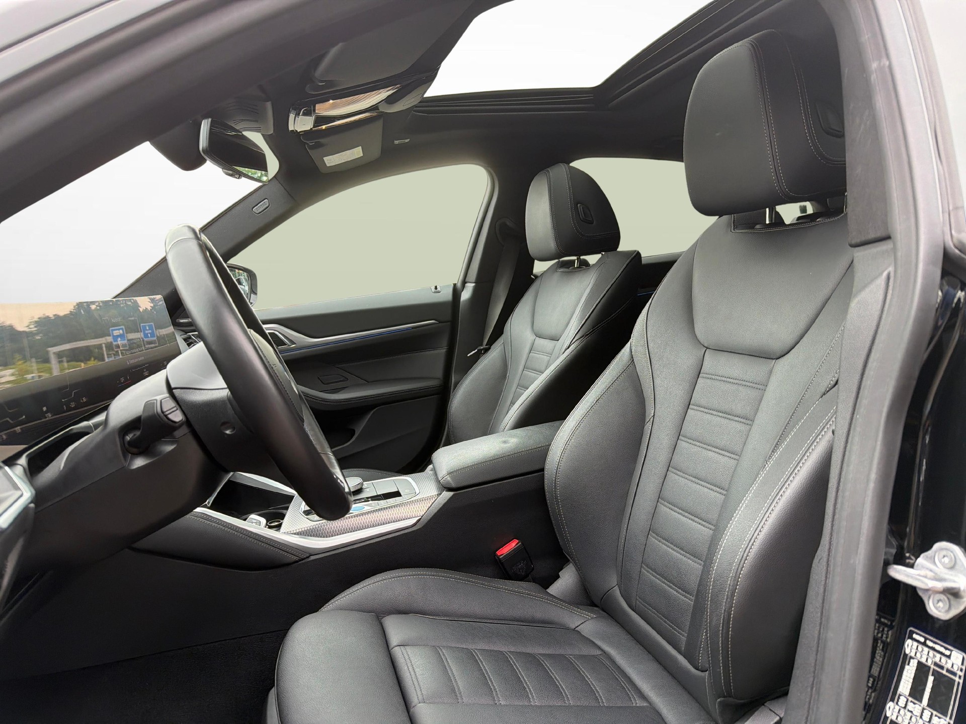 BMW i4 M50-image-9