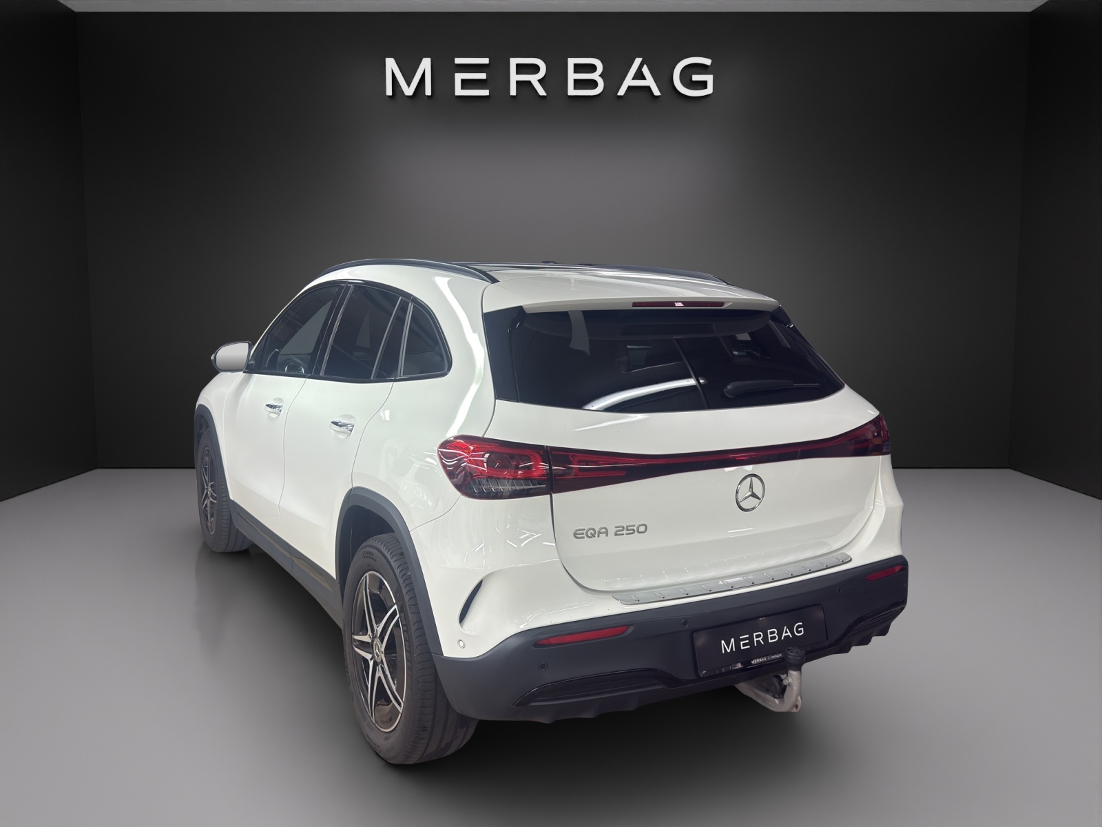 MERCEDES-BENZ EQA 250 AMG Line AMG Line-image-2