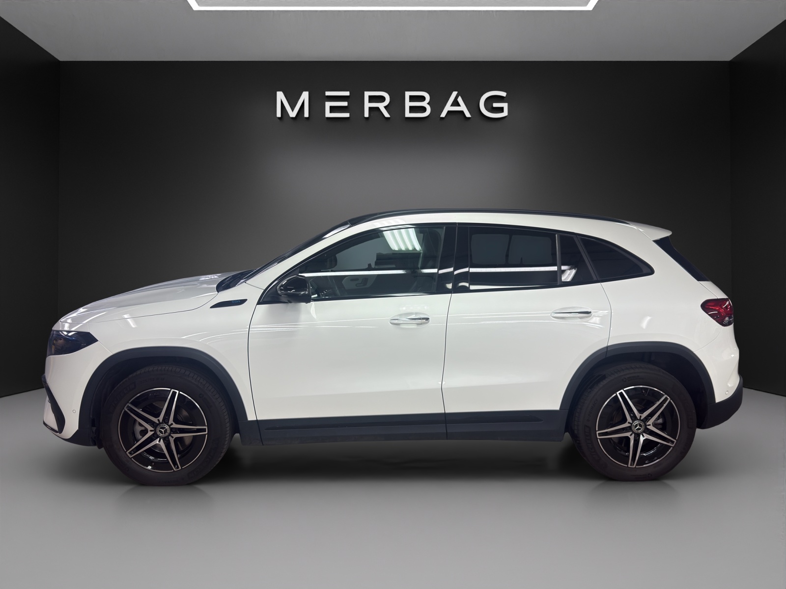 MERCEDES-BENZ EQA 250 AMG Line AMG Line-image-1