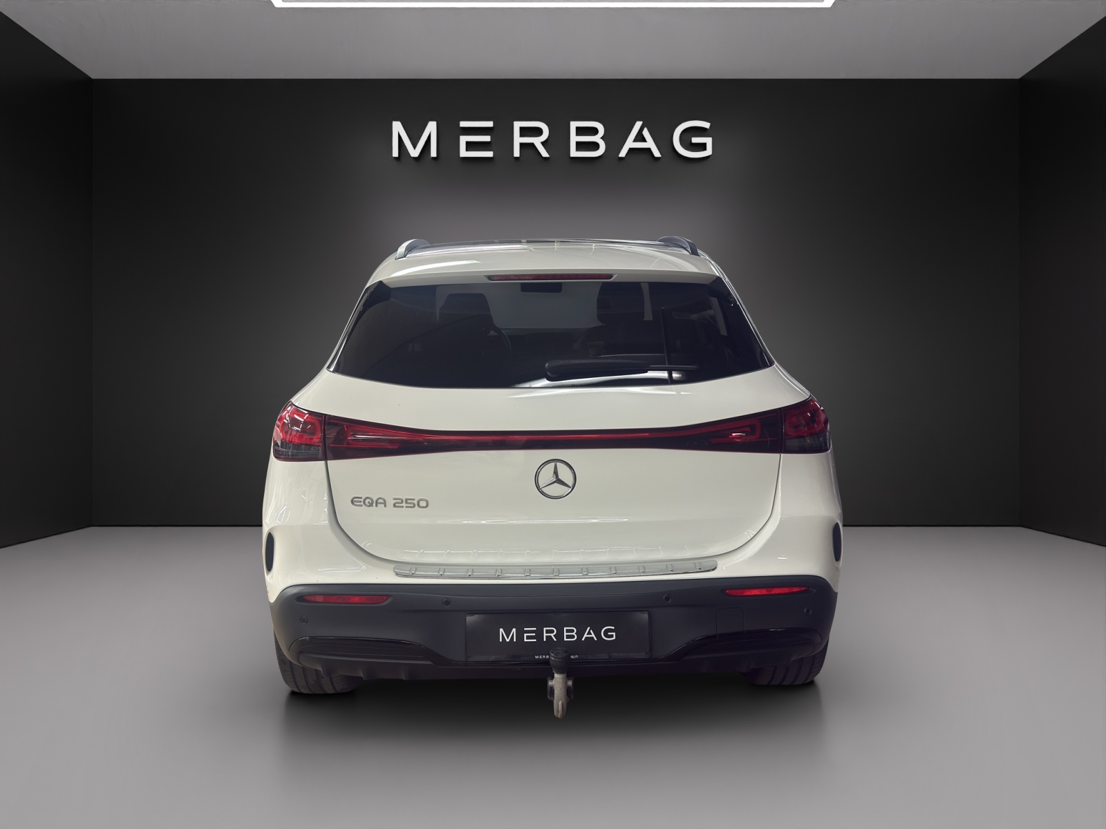 MERCEDES-BENZ EQA 250 AMG Line AMG Line-image-3