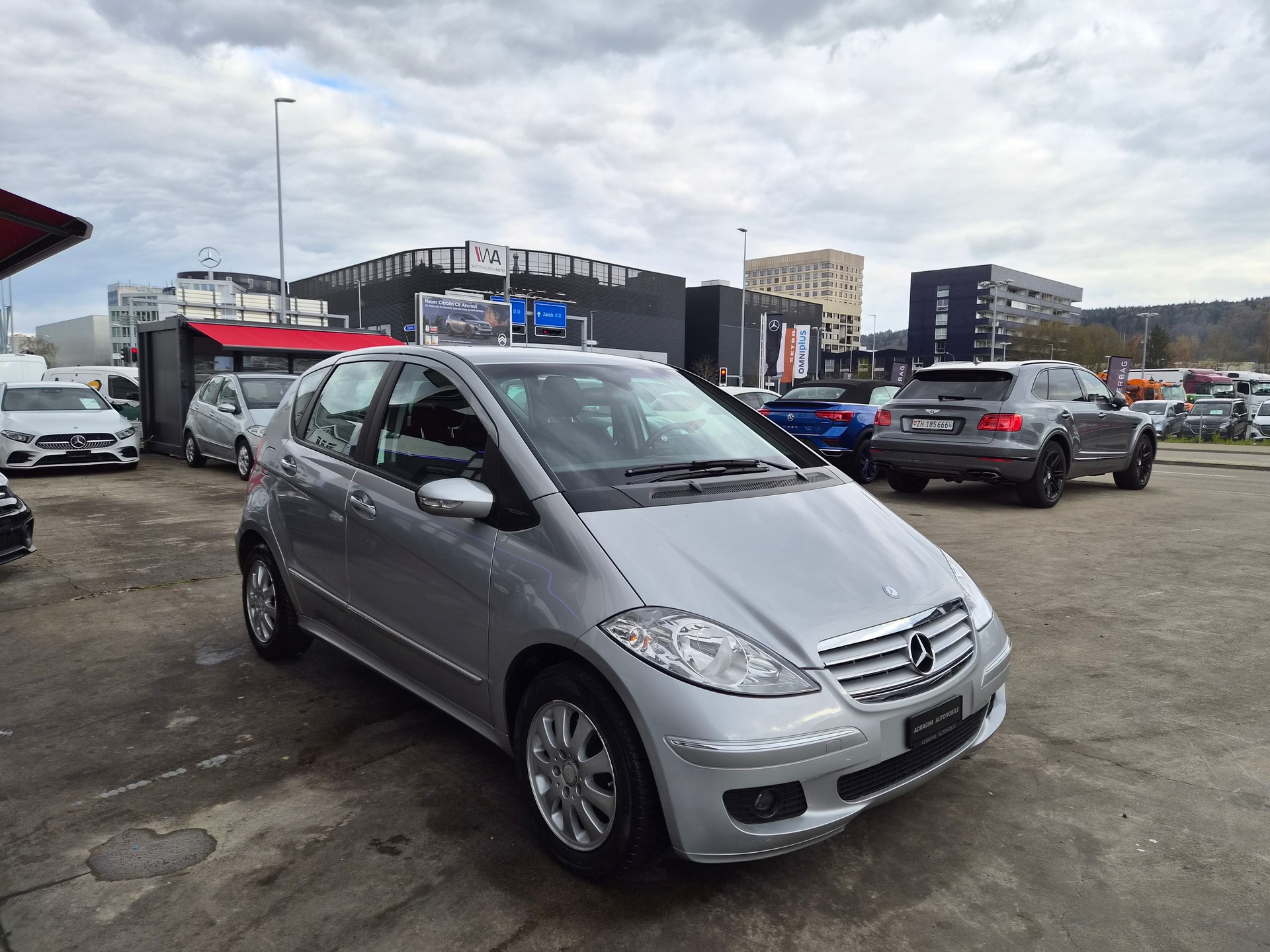MERCEDES-BENZ A 170 Elégance Edition A-image-9