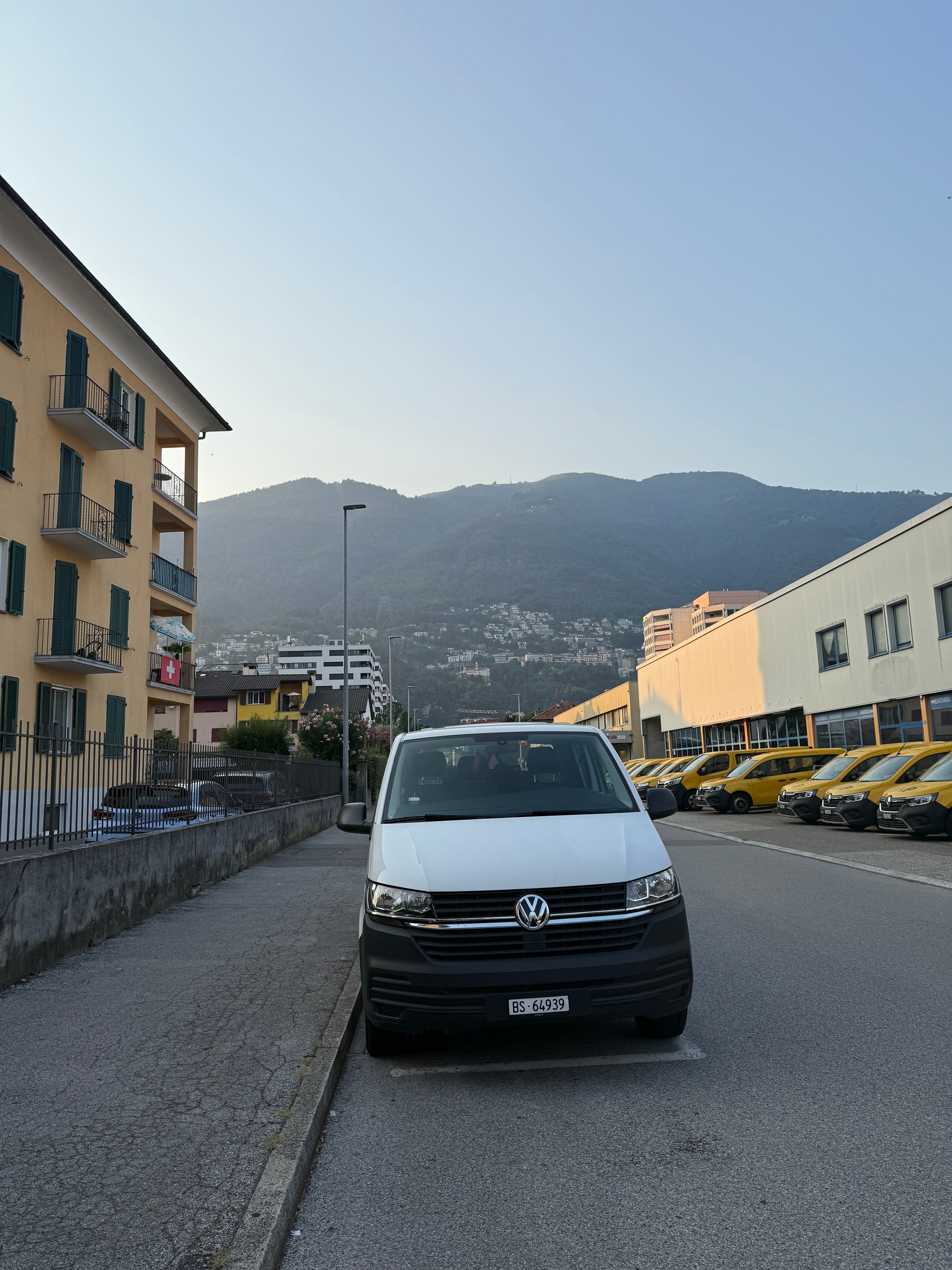 VW 2.0 TDI 110 Entry-image-4