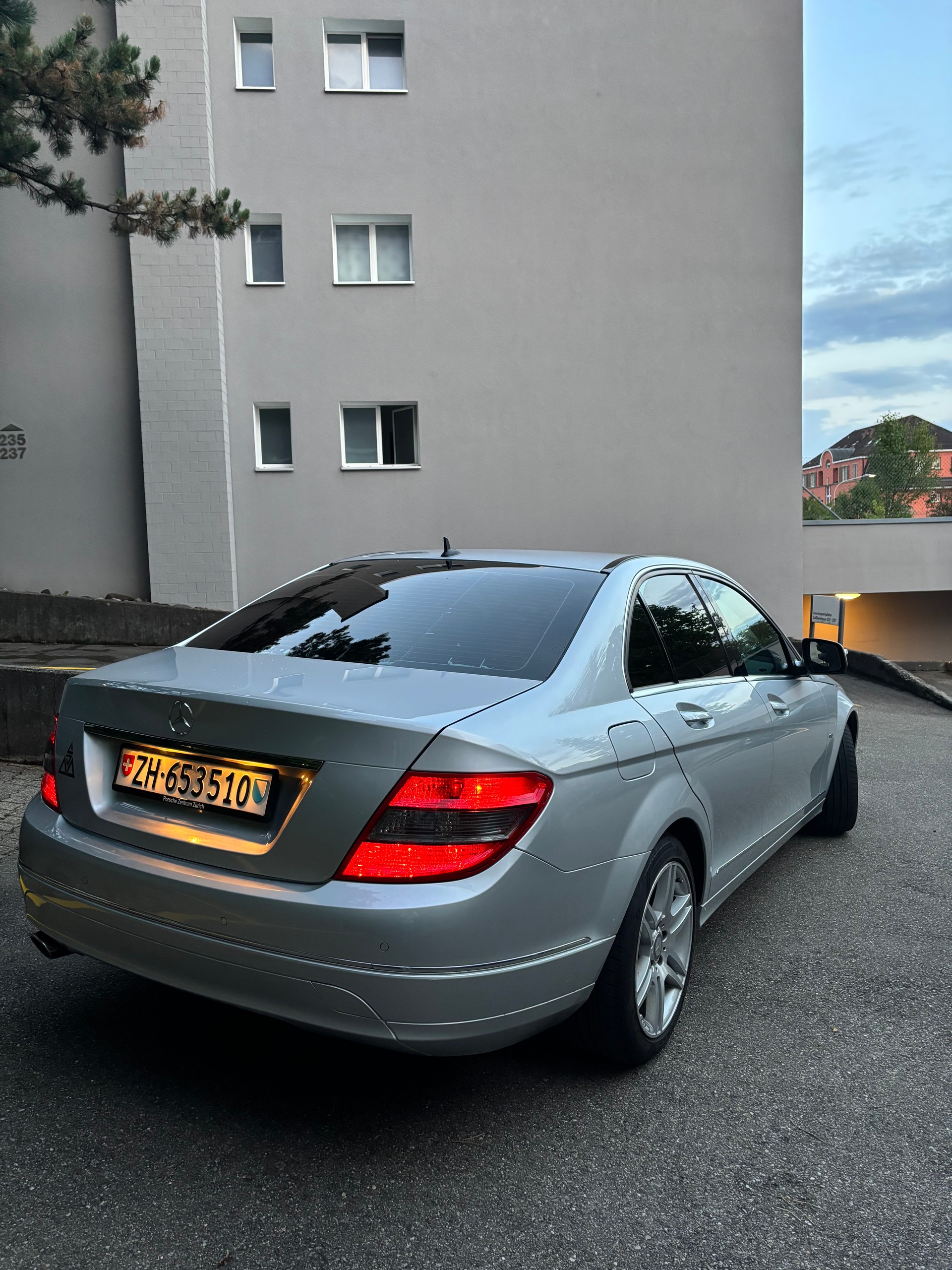 MERCEDES-BENZ C 200 Kompressor-image-1