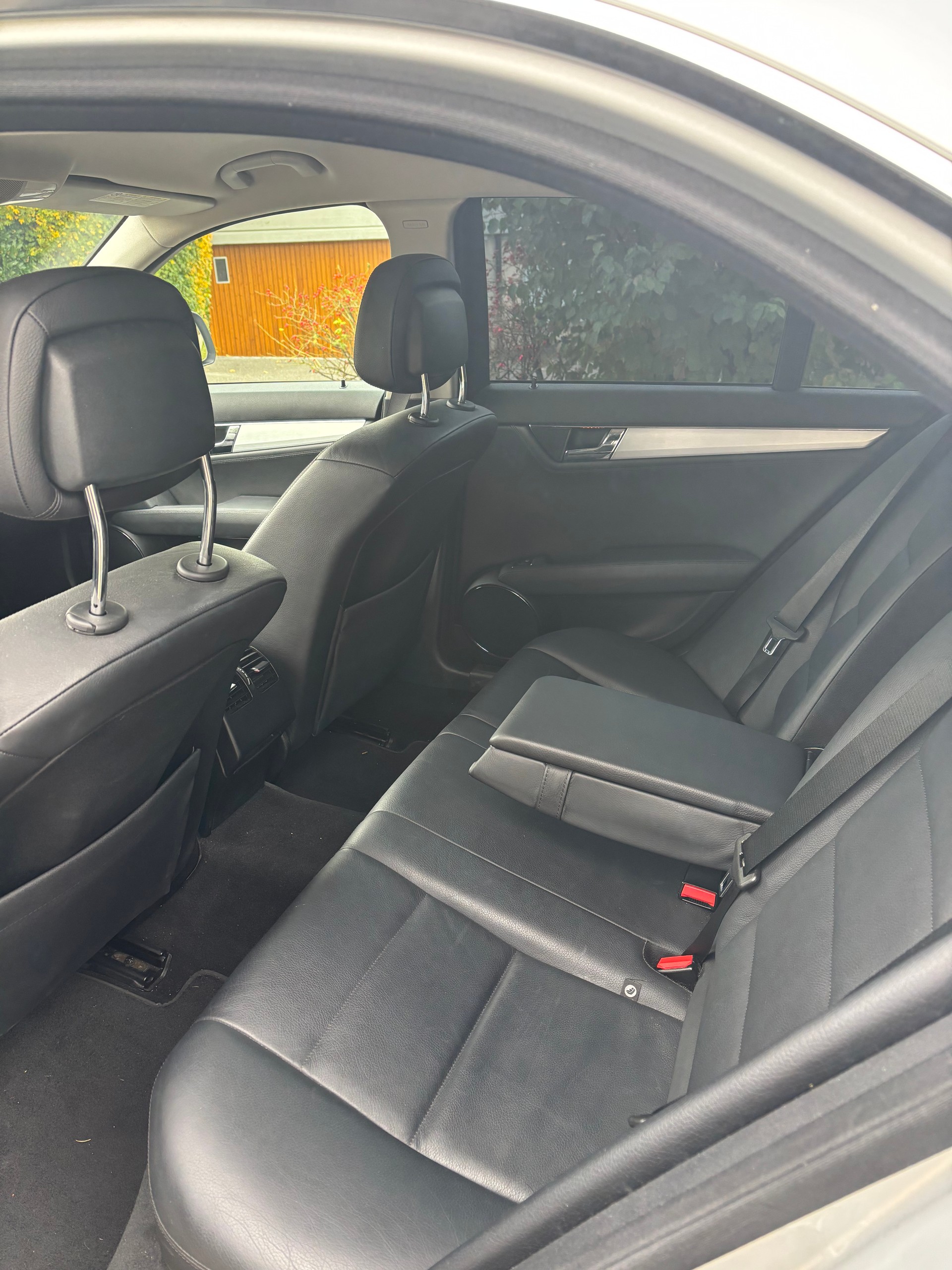 MERCEDES-BENZ C 200 Kompressor-image-4