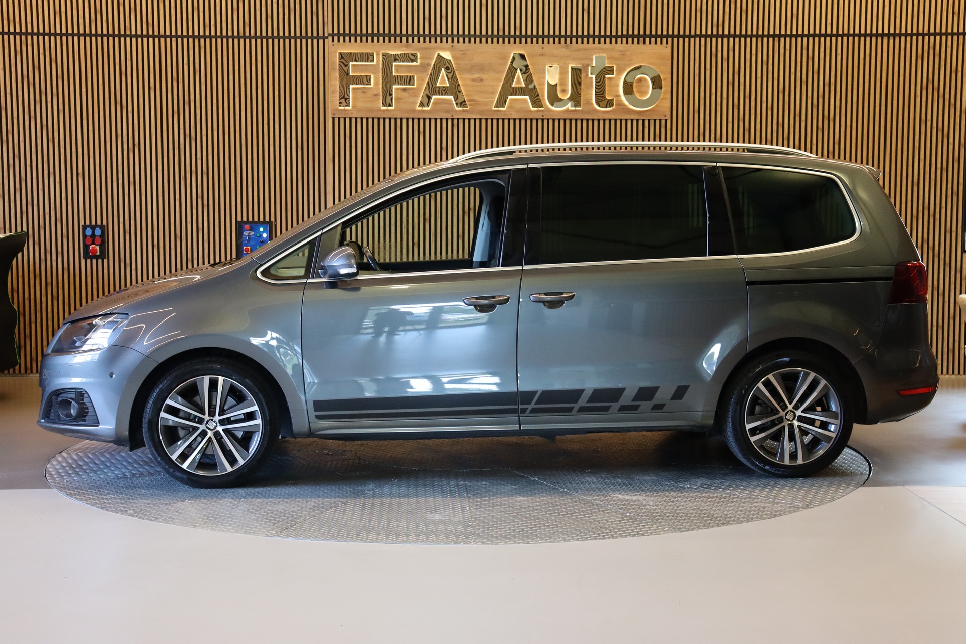 SEAT Alhambra 2.0 TDI 177 Hola FR DSG S/S-image-11