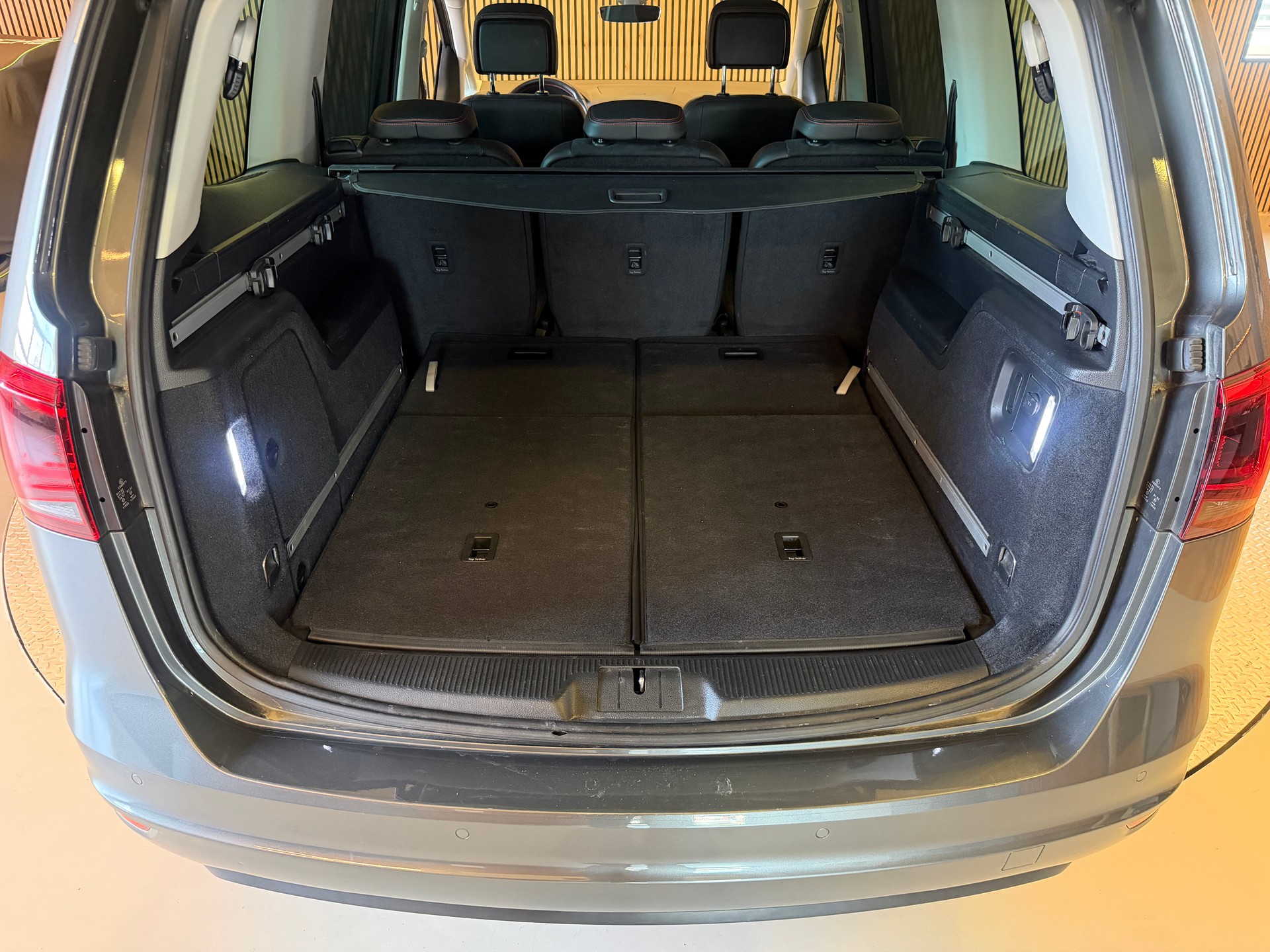 SEAT Alhambra 2.0 TDI 177 Hola FR DSG S/S-image-9