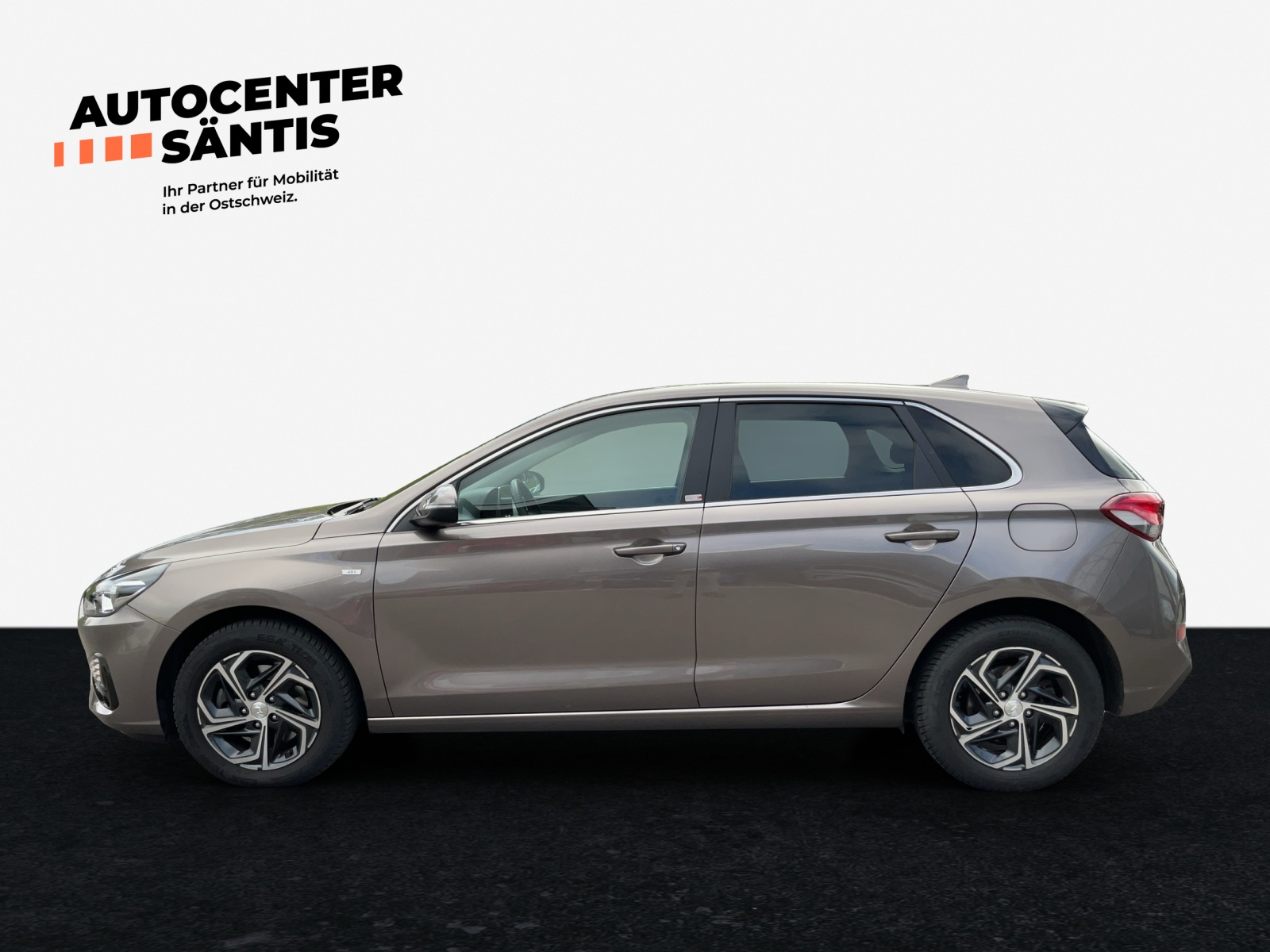 HYUNDAI i30 1.5 T-GDi Amplia 48V MH DCT-image-2