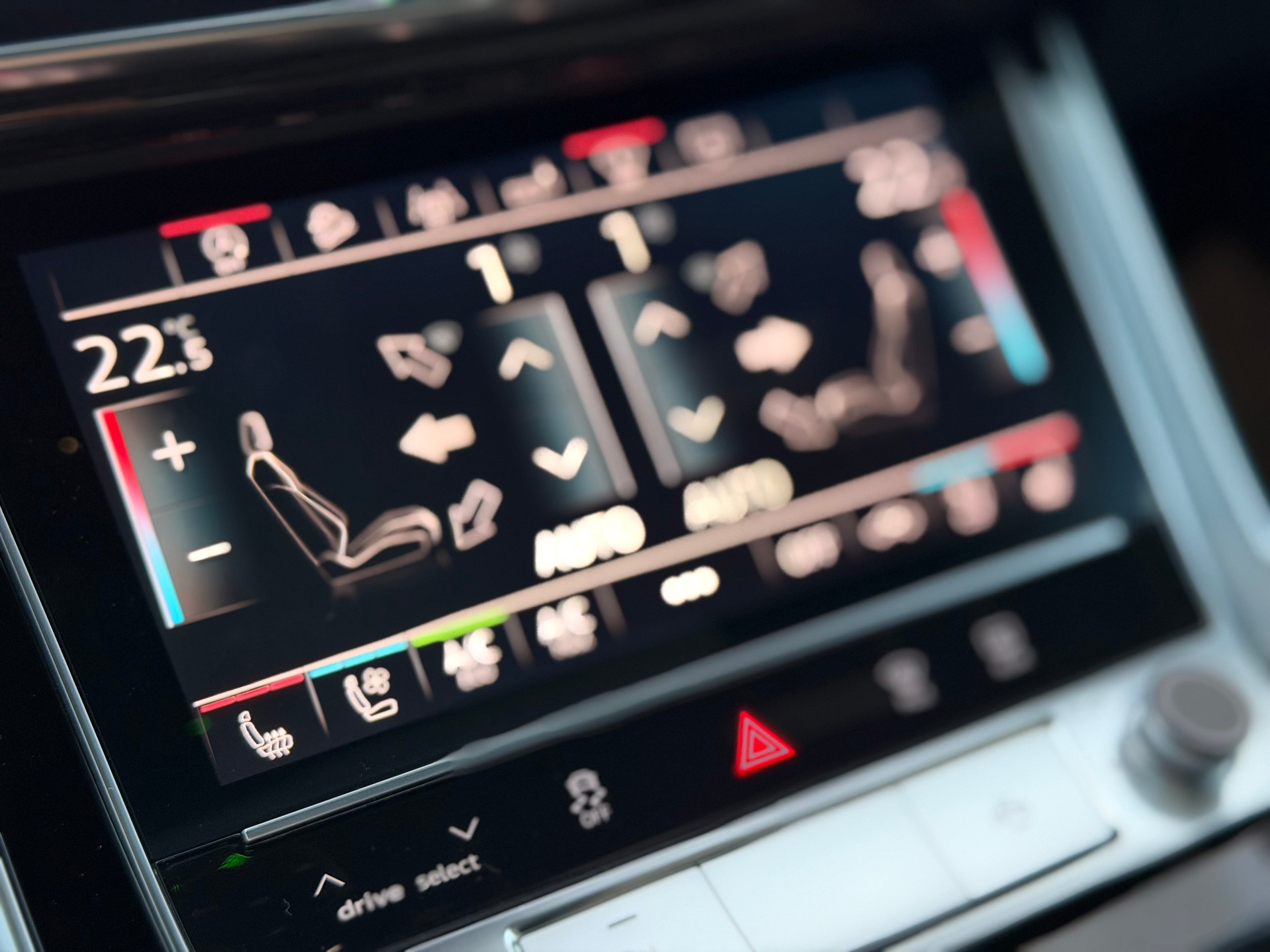 AUDI Q8 50 TDI quattro tiptronic-image-26