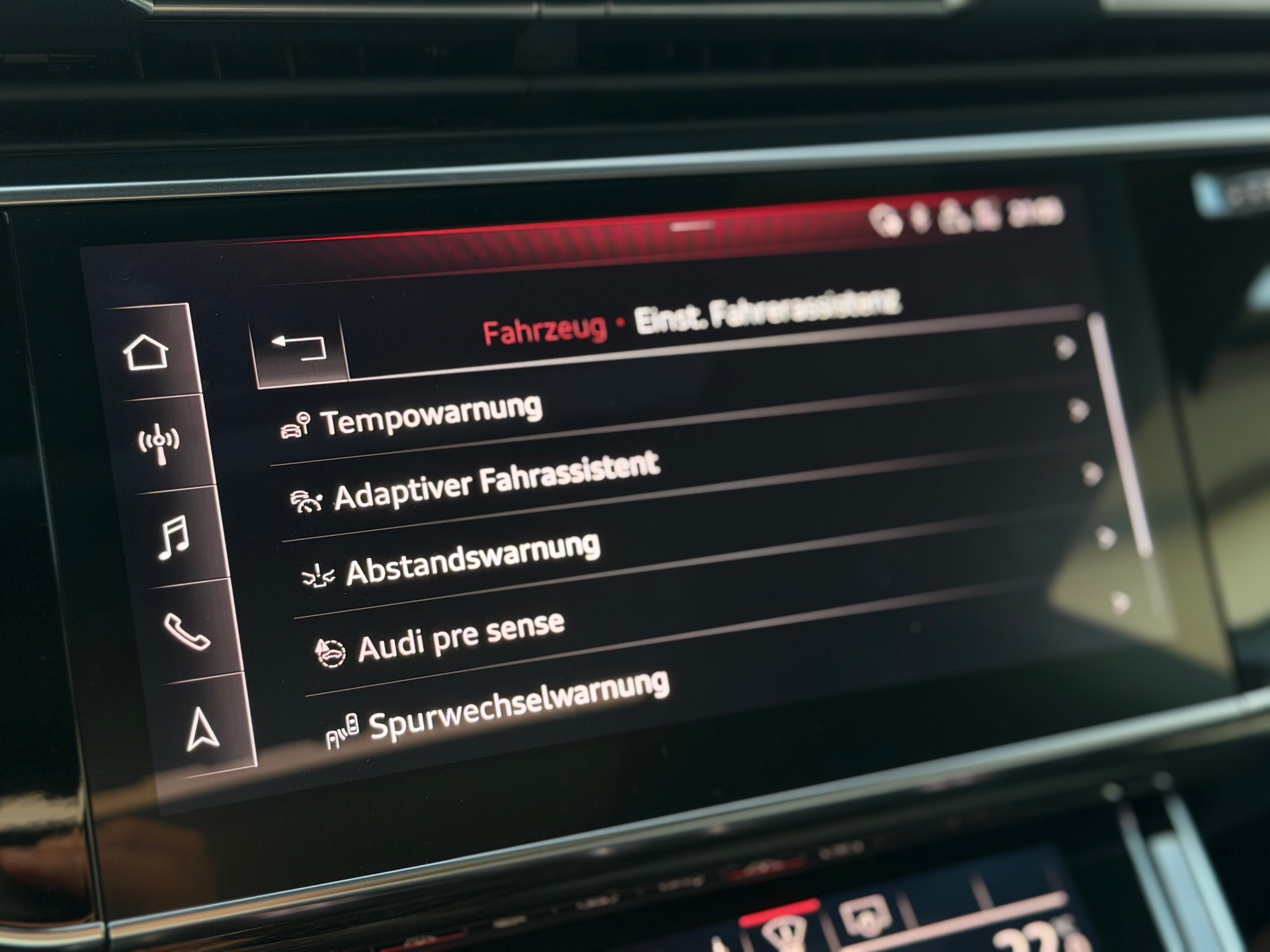 AUDI Q8 50 TDI quattro tiptronic-image-23