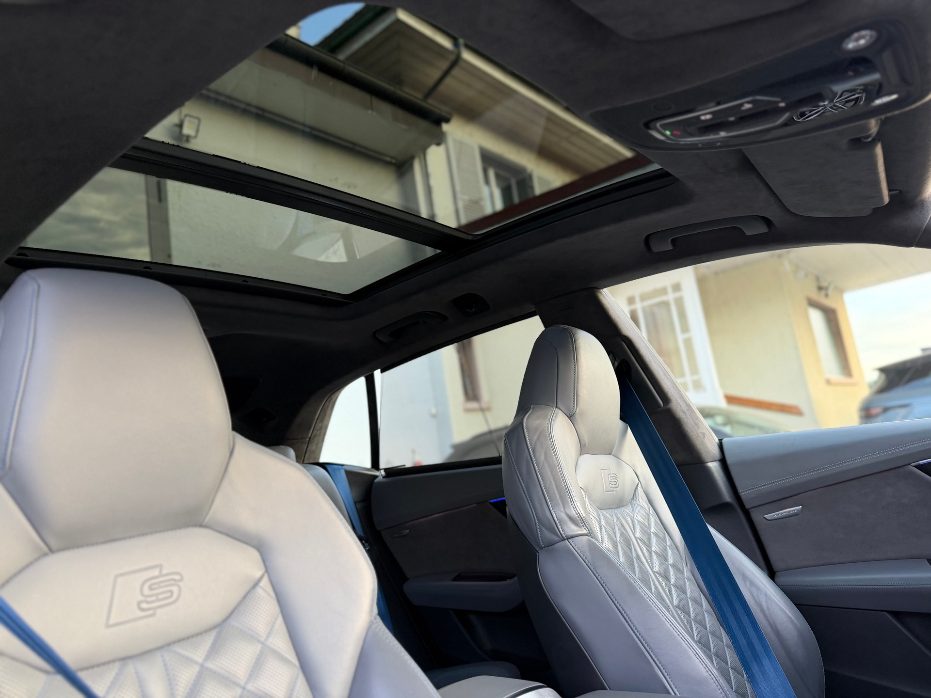 AUDI Q8 50 TDI quattro tiptronic-image-20