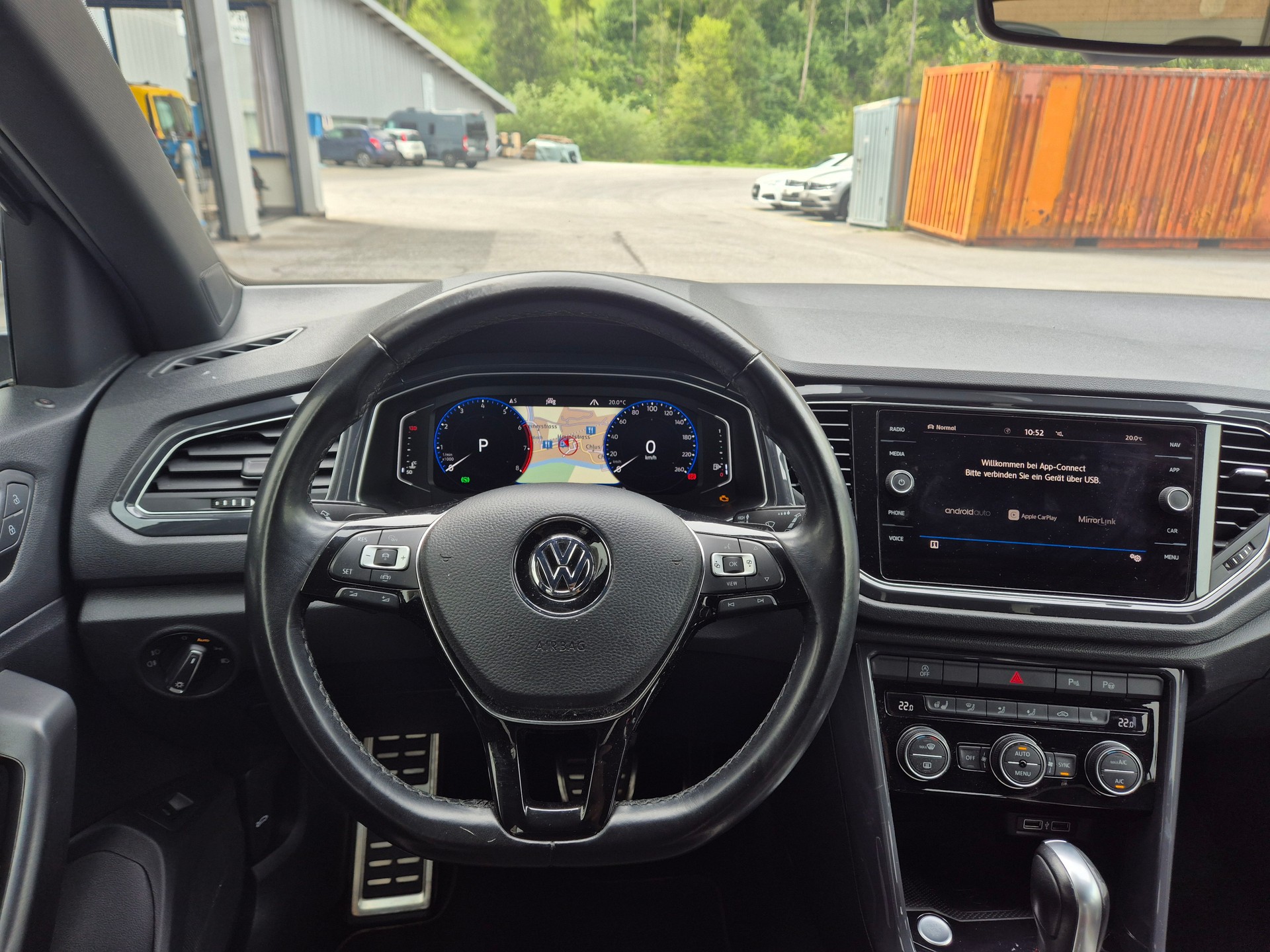 VW T-Roc 2.0 TSI Sport DSG 4Motion-image-10