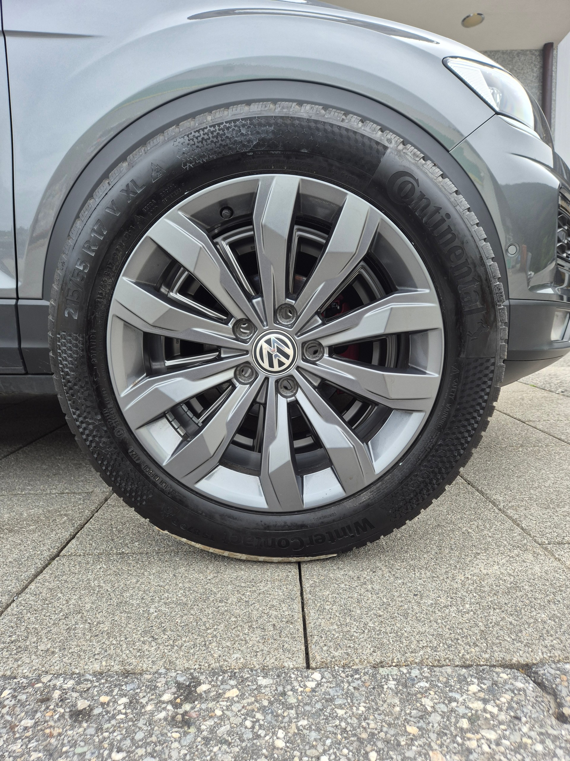 VW T-Roc 2.0 TSI Sport DSG 4Motion-image-14