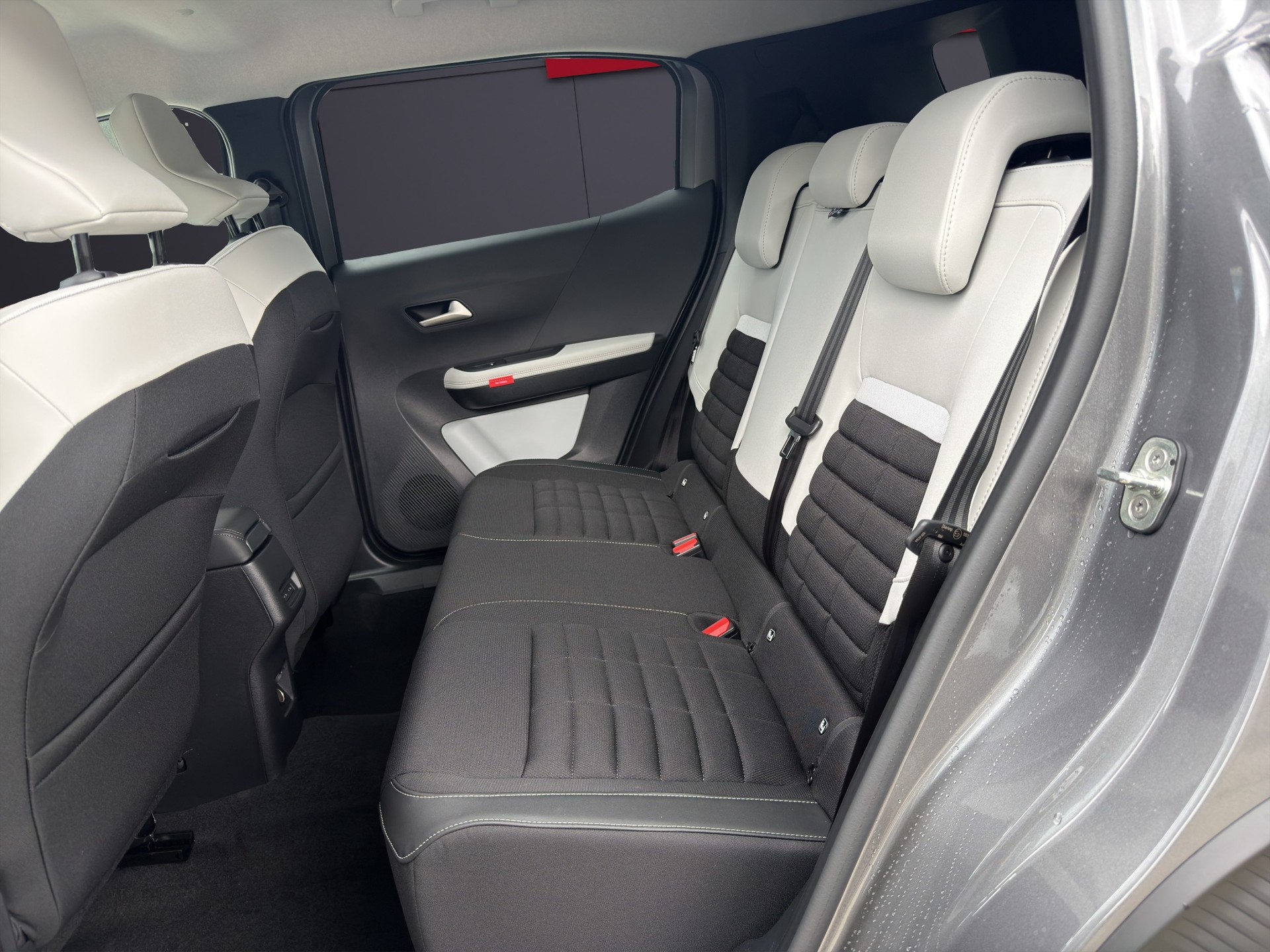 CITROEN C3 Aircross 1.2 MHEV Business-image-6