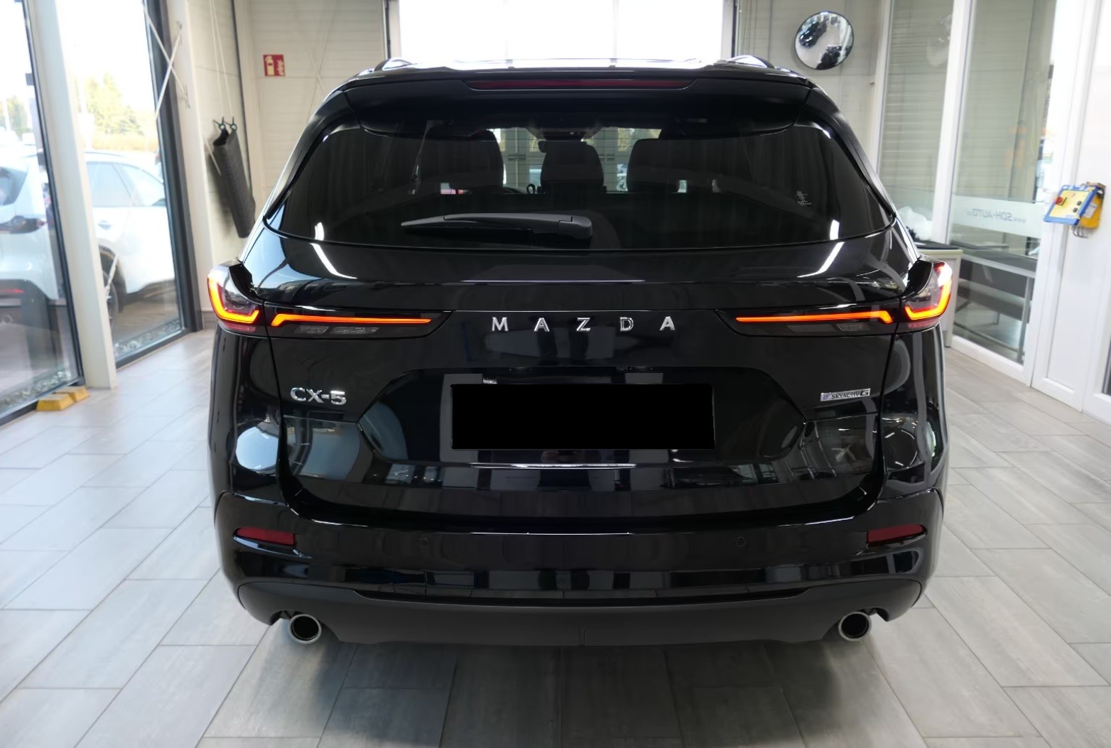 MAZDA CX-5 e-Skyactiv-G Homura AWD-image-2
