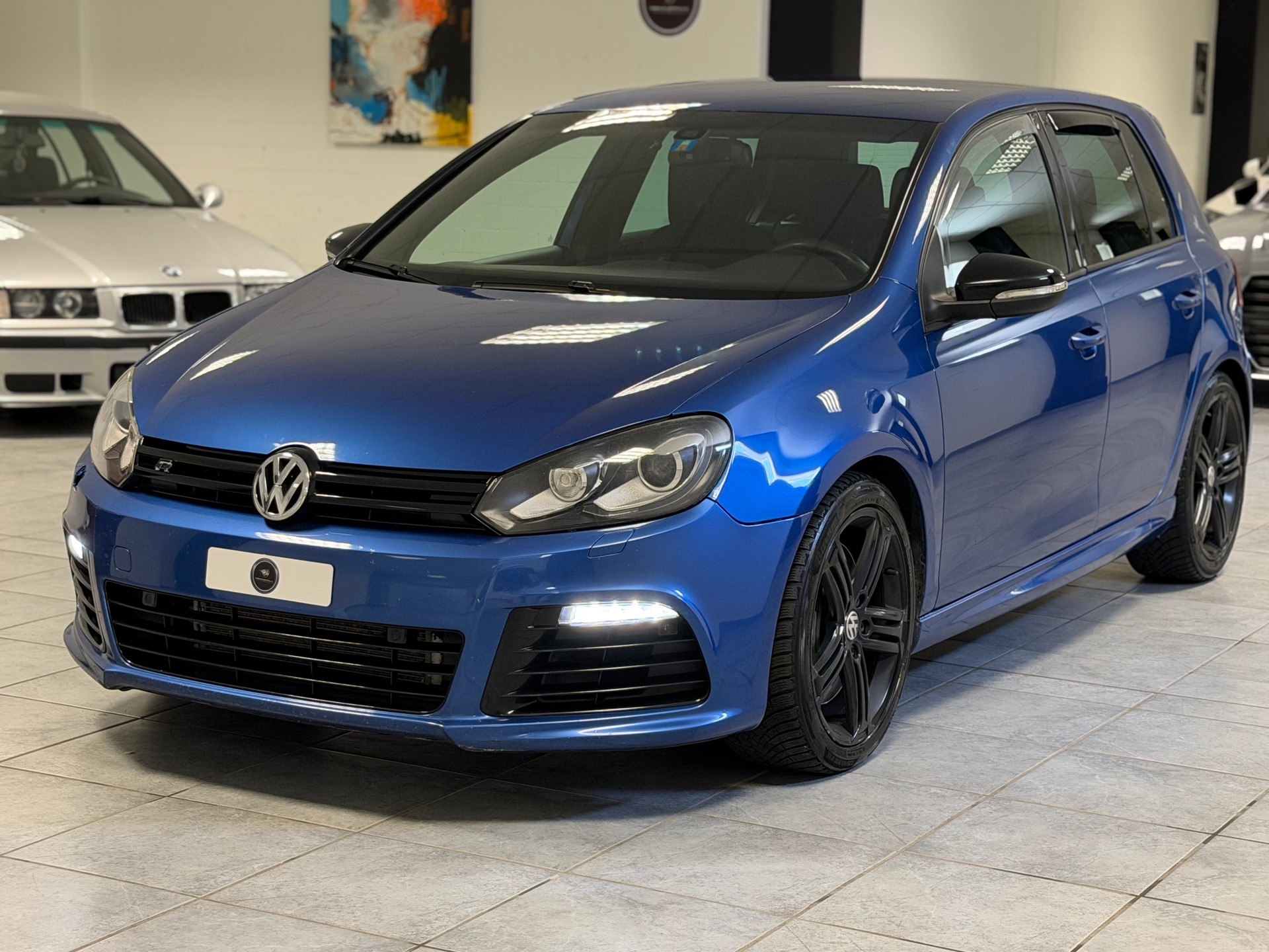 VW Golf 2.0 TSI R 4Motion-image-26
