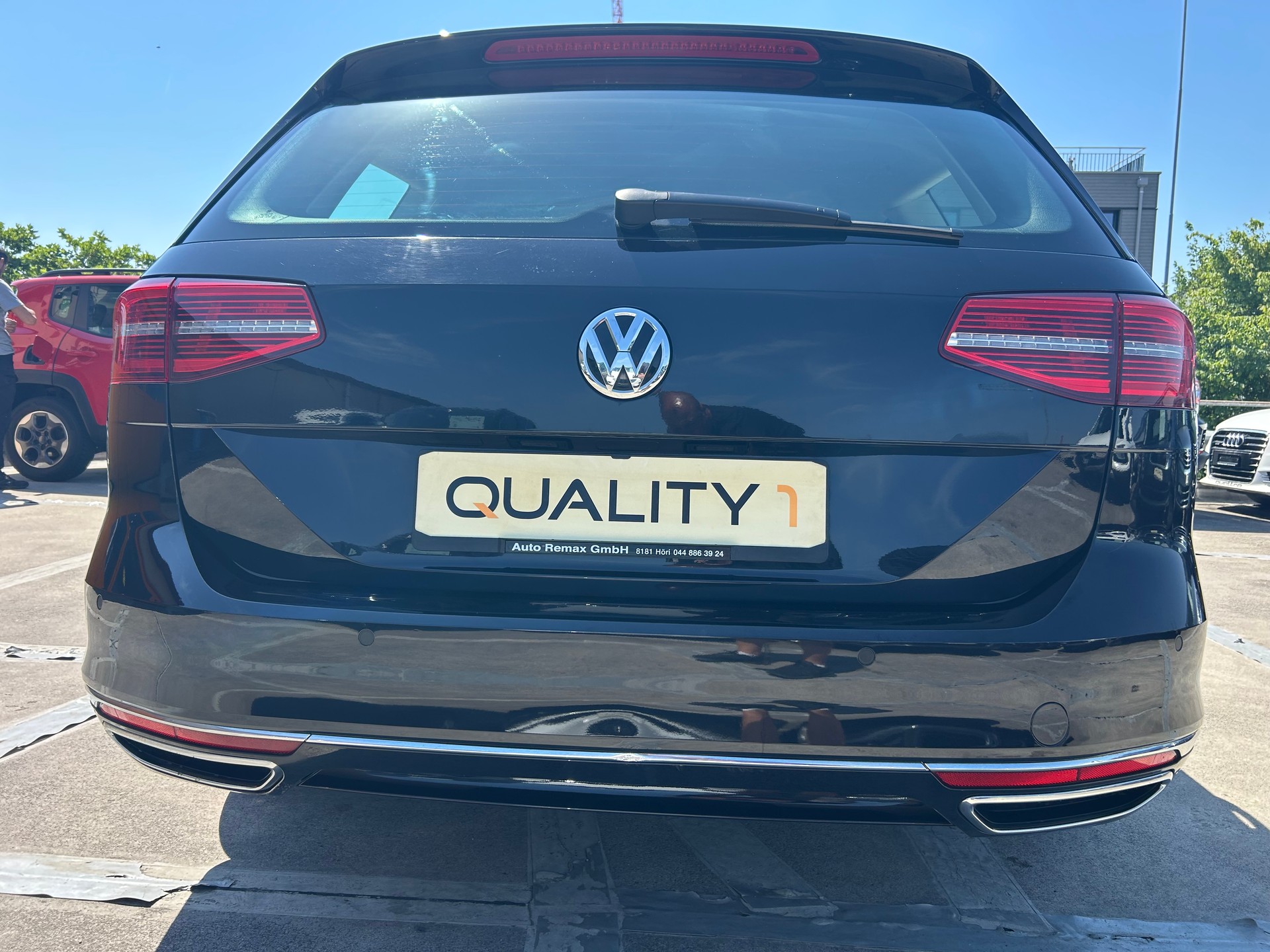 VW Passat Variant 2.0 TDI BMT High. DSG 4Motion-image-3