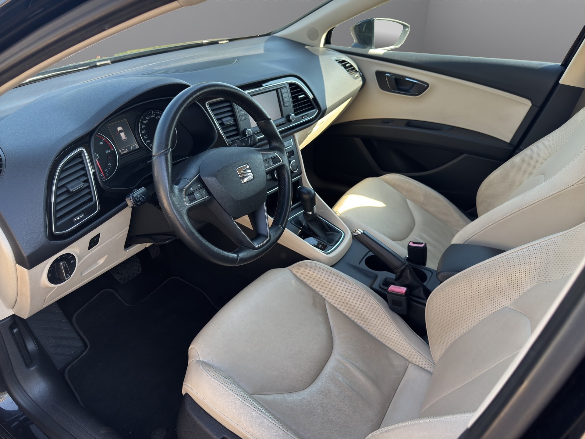 SEAT Leon 1.2 TSI Style DSG-image-11