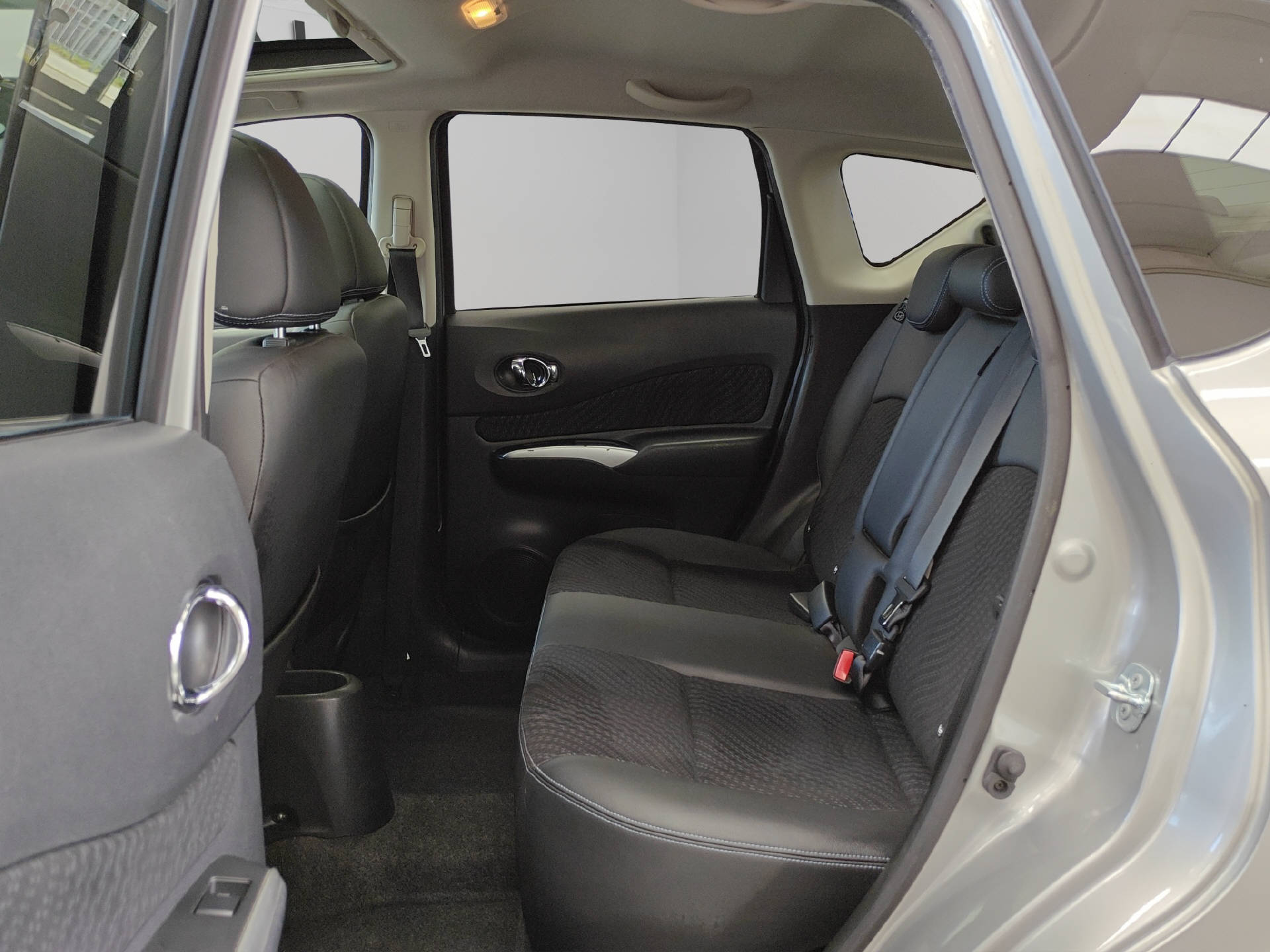 NISSAN Note 1.2 DIG-S Tekna-image-5