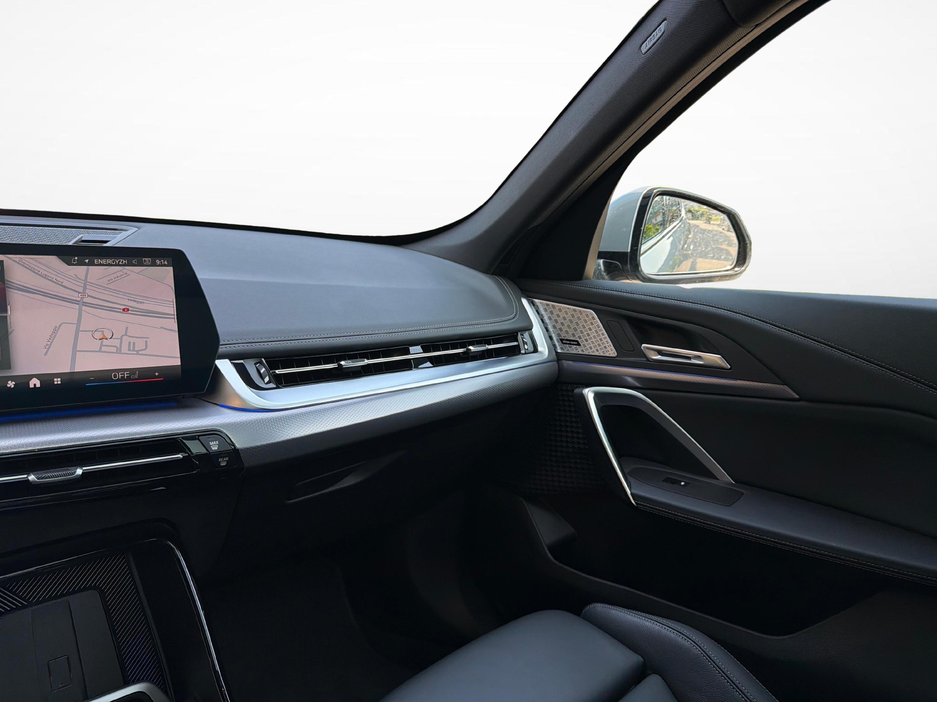BMW X1 20d xDrive paddles-image-16