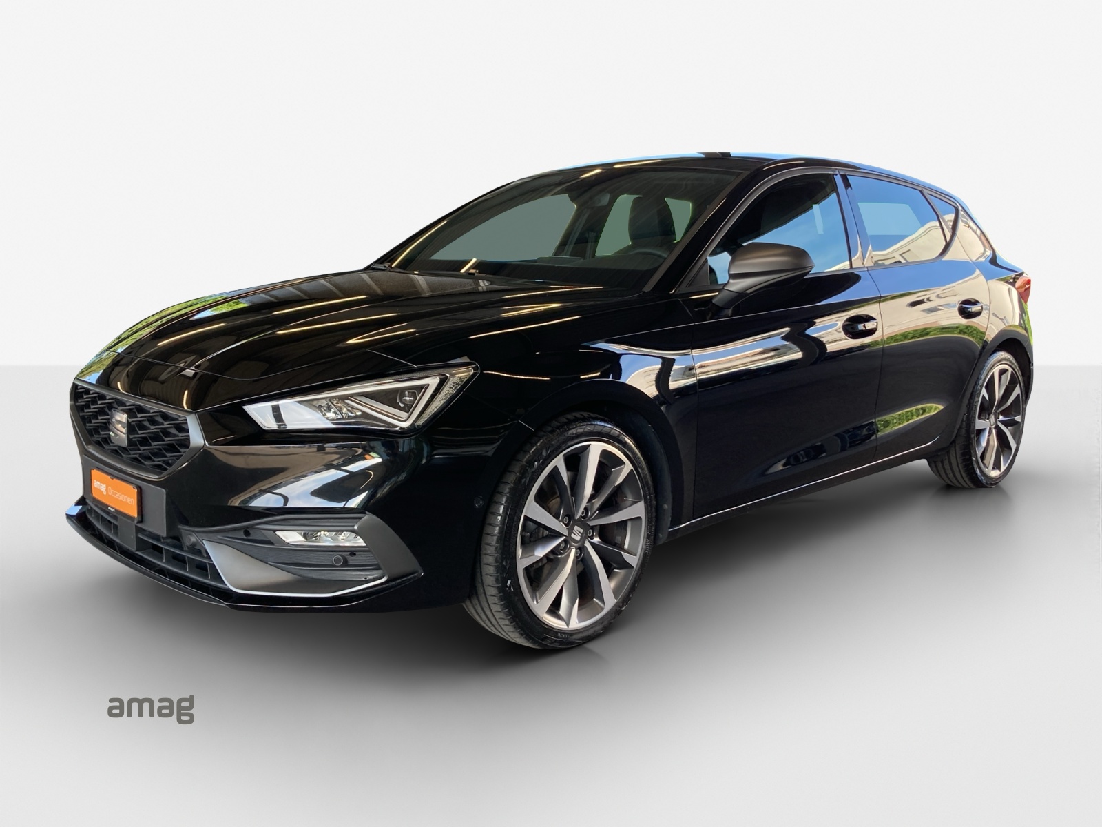 SEAT Leon 1.5 eTSI mHEV DSG FR-image-0