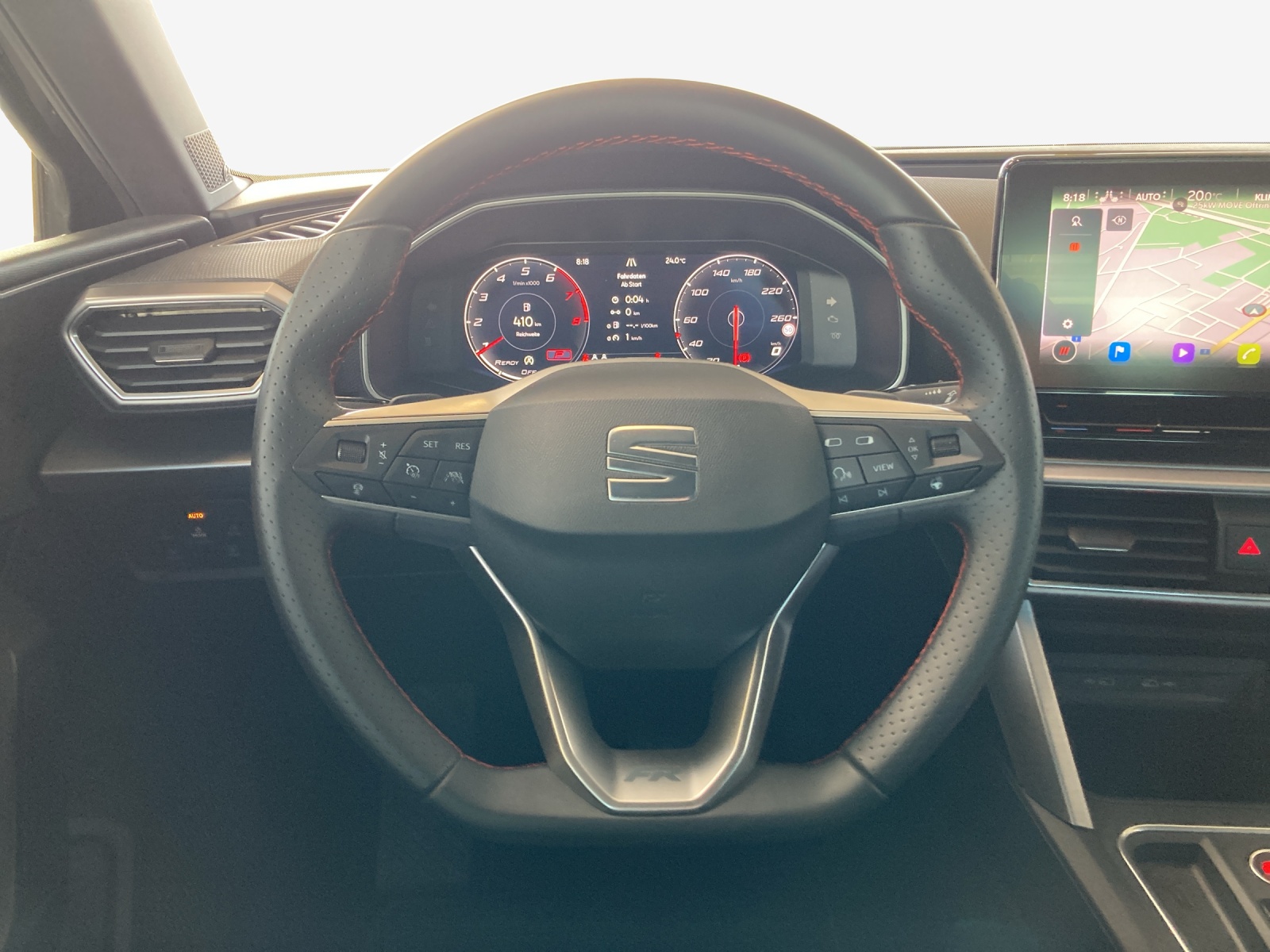 SEAT Leon 1.5 eTSI mHEV DSG FR-image-9