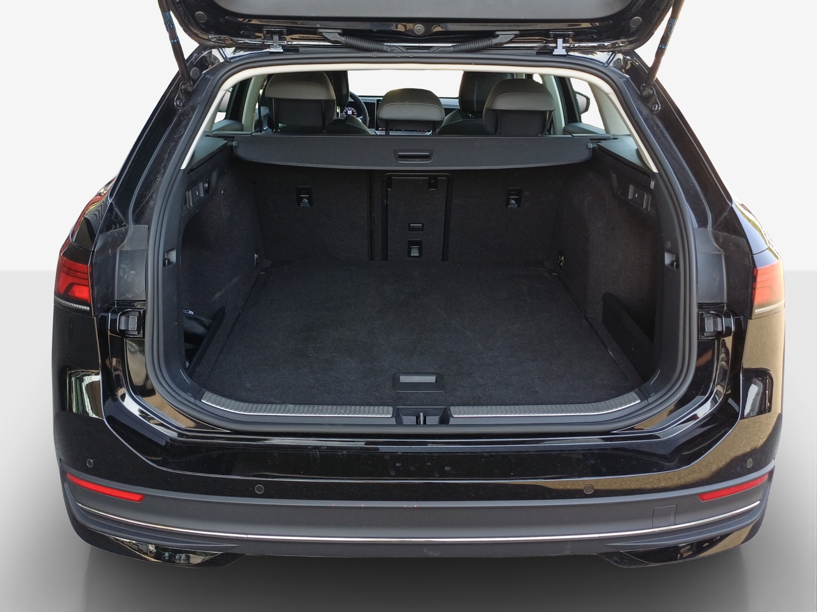 VW Passat Variant 2.0 TDI evo Business DSG-image-12