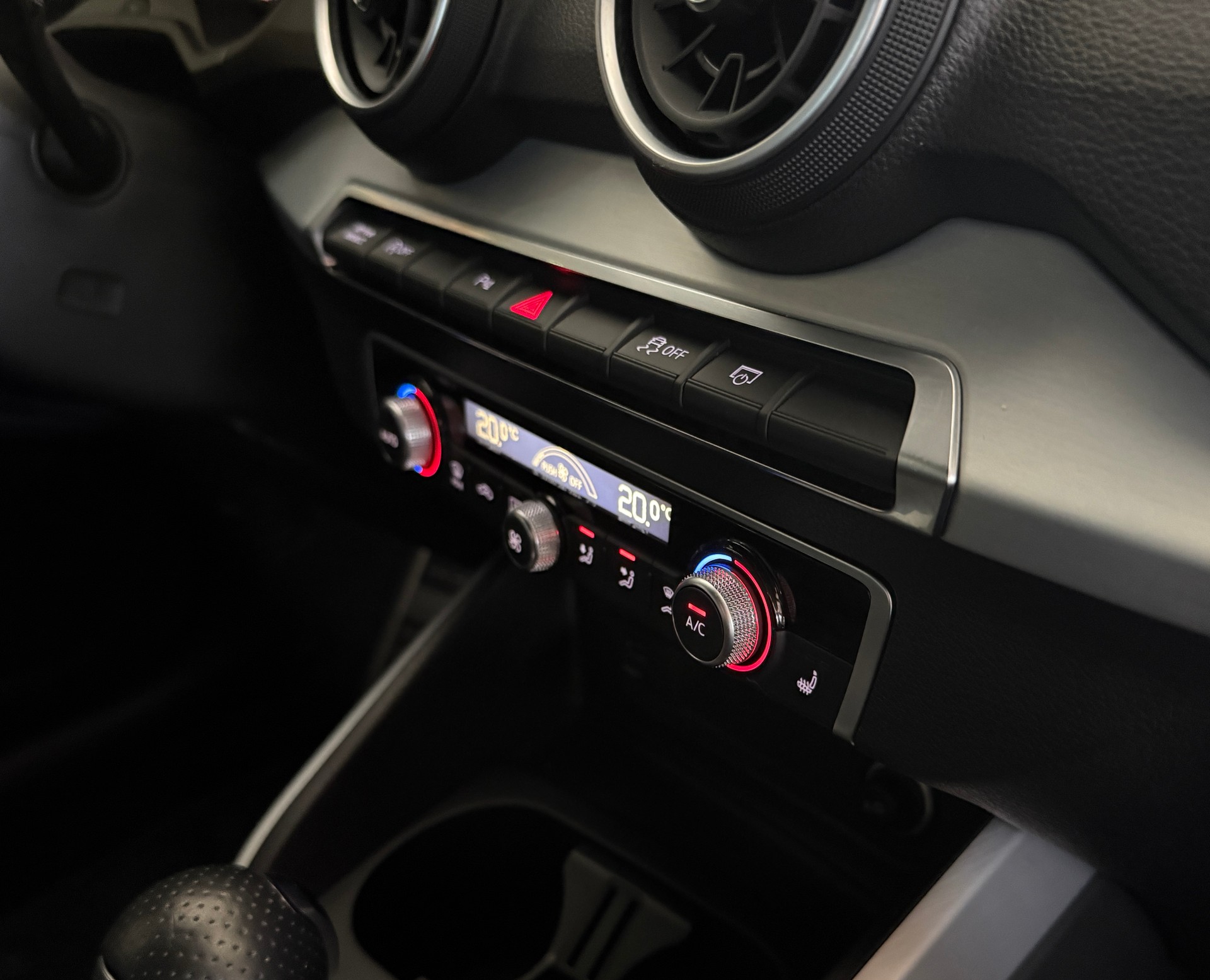 AUDI Q2 35 TFSI Sport Attraction S-tronic-image-13