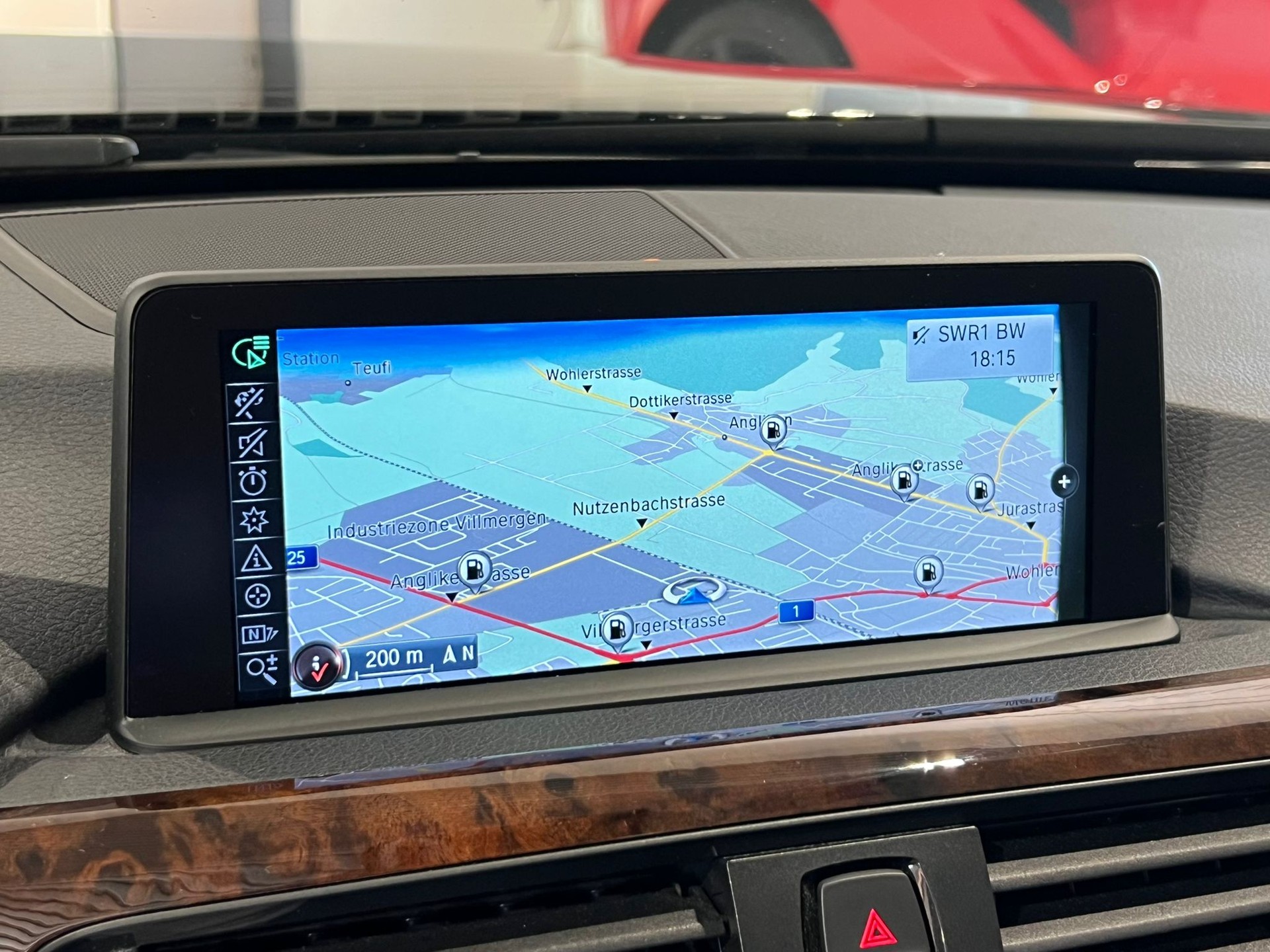 BMW 330d xDrive Touring Luxury Line Steptronic *Frisch ab MFK*-image-11