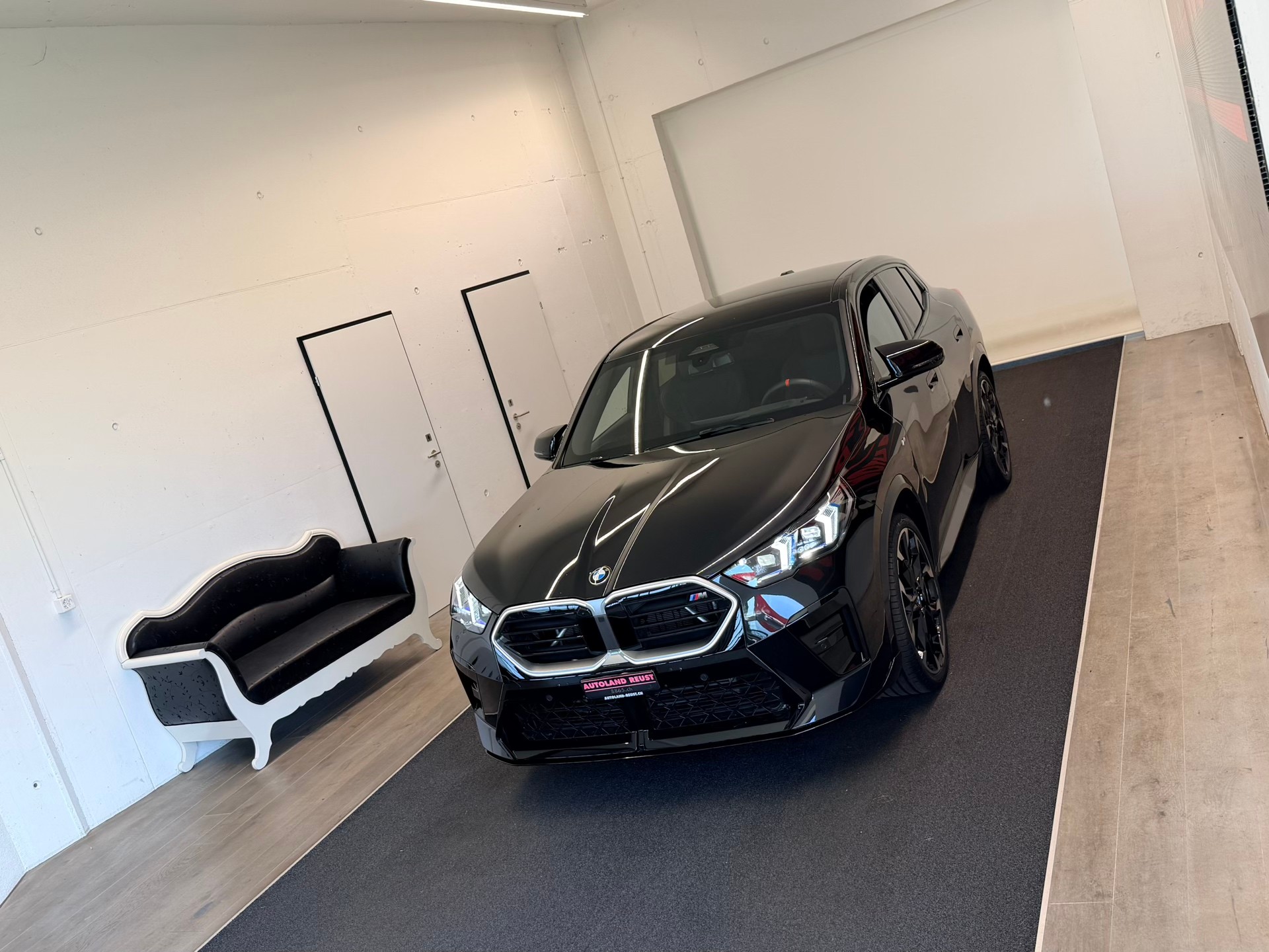 BMW X2 xDrive M35i-image-3