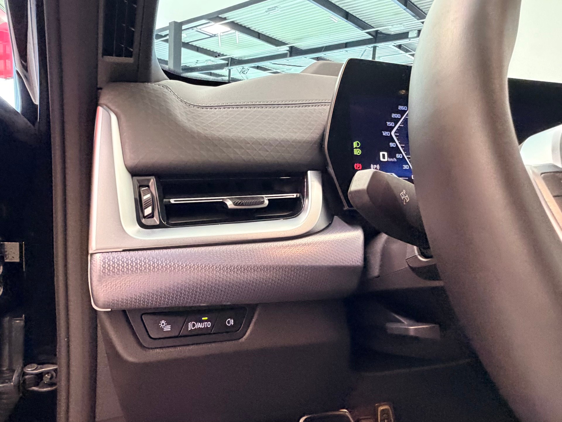 BMW X2 xDrive M35i-image-28