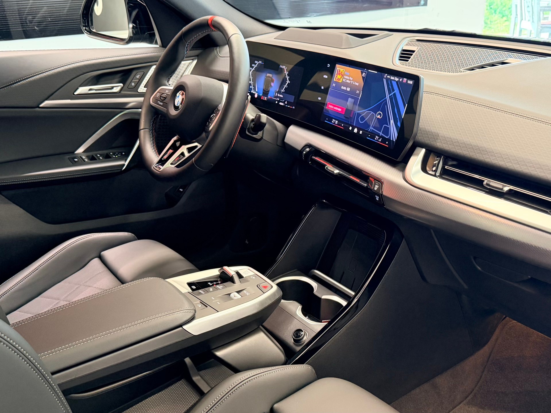 BMW X2 xDrive M35i-image-20