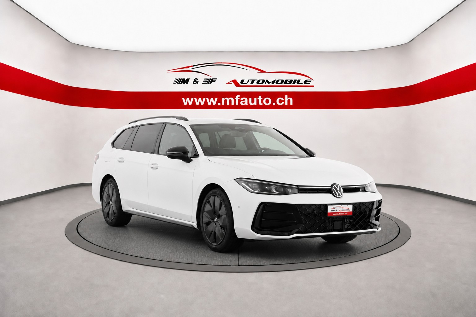 VW Passat Variant 2.0 TDI R-Line DSG 4motion-image-1