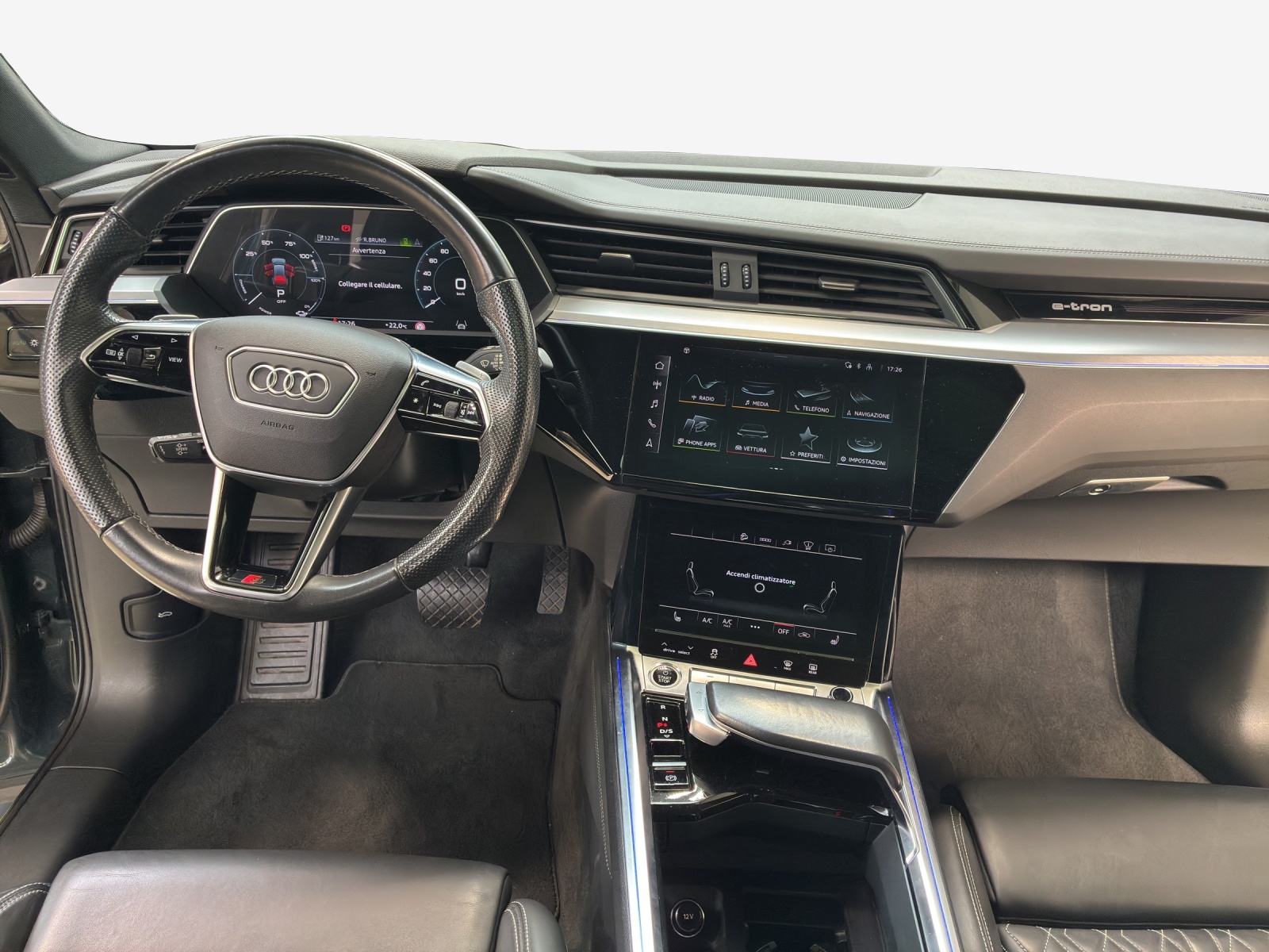 AUDI e-tron 55 Sportback S Line Black Edition quattro-image-8
