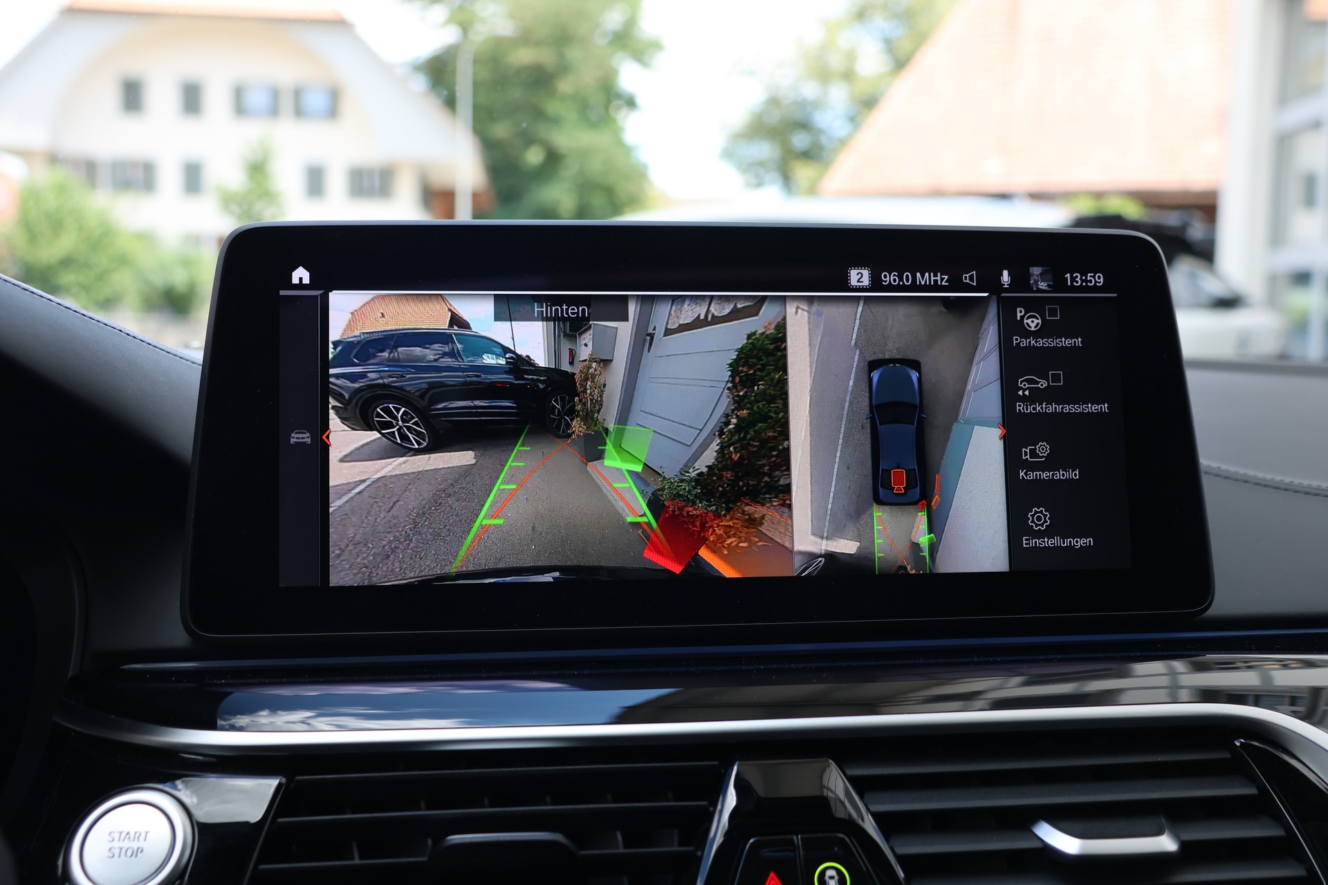 BMW 545e xDrive M Sport Steptronic (CH)-image-23