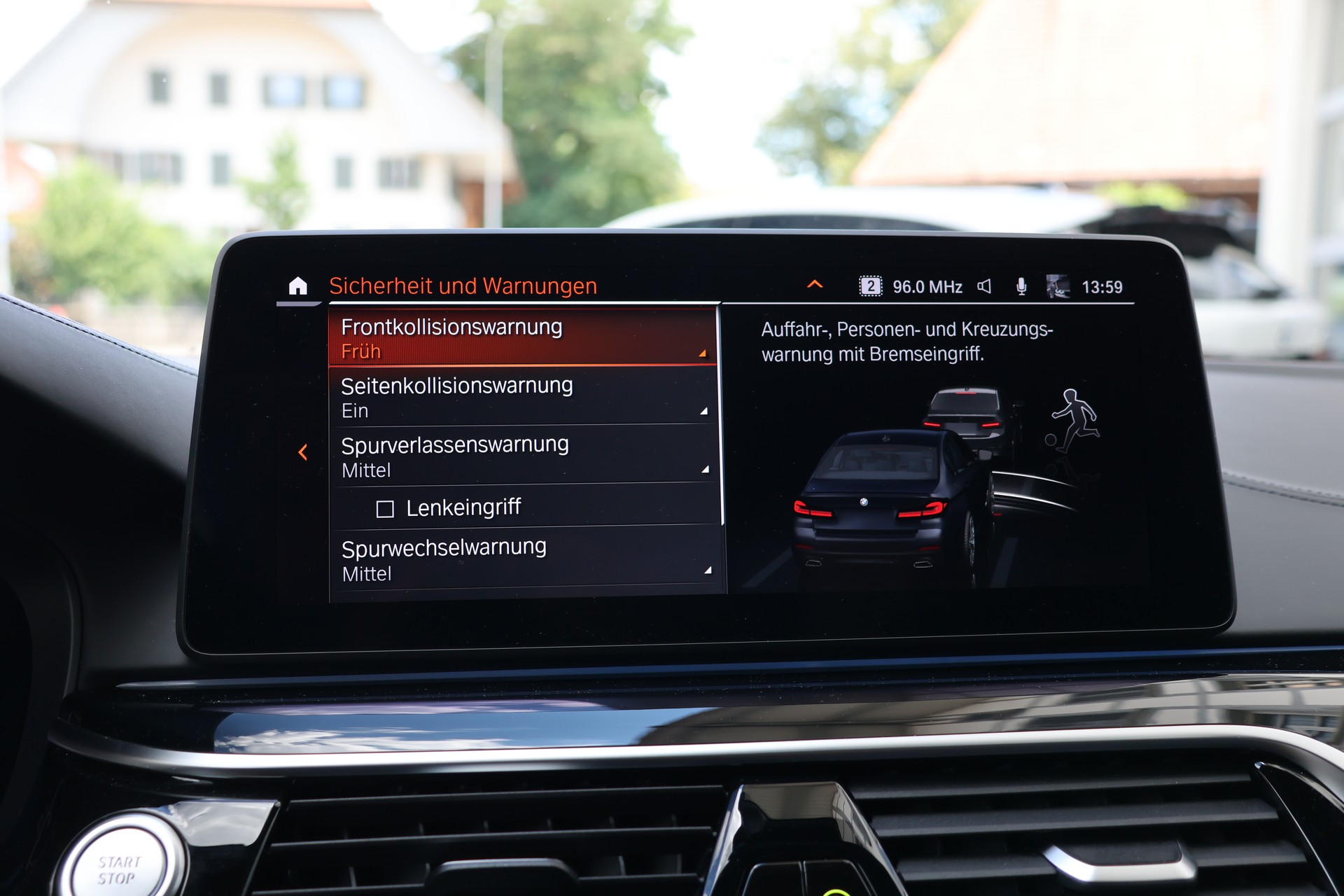 BMW 545e xDrive M Sport Steptronic (CH)-image-24